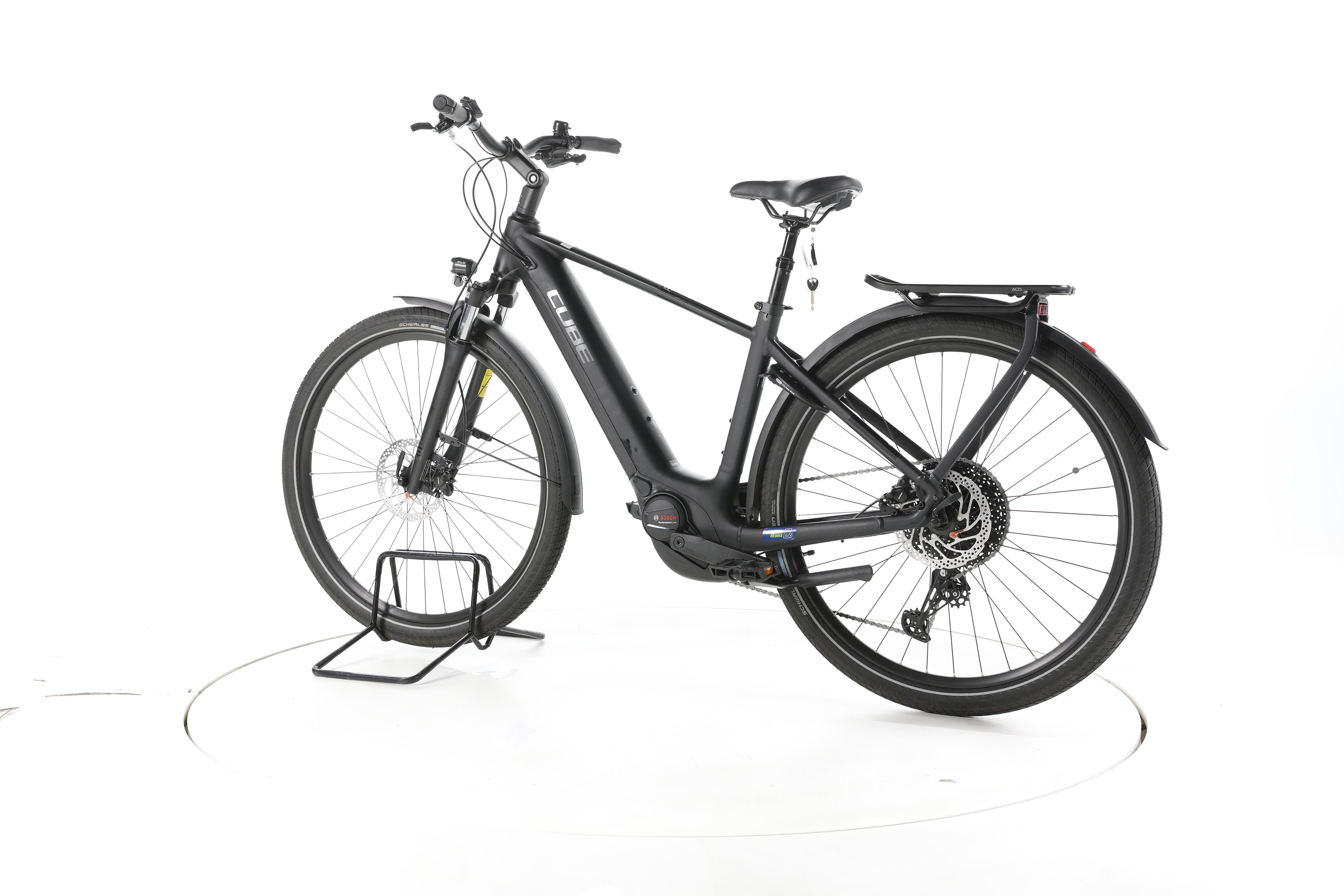 Cube Touring Hybrid Pro Trekking E-Bike - Image 8