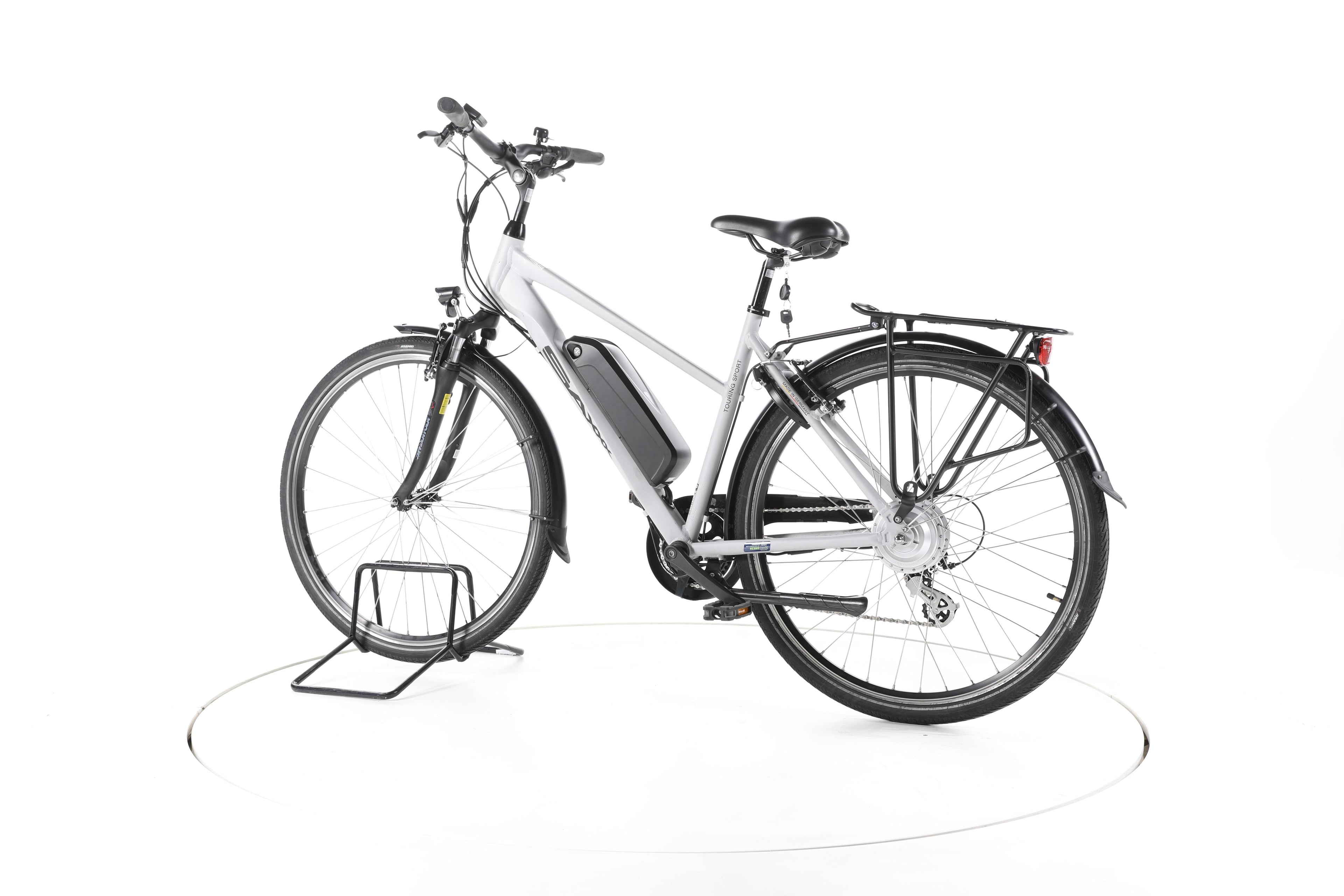SAXXX Touring Sport Trekking E-Bike - Image 8