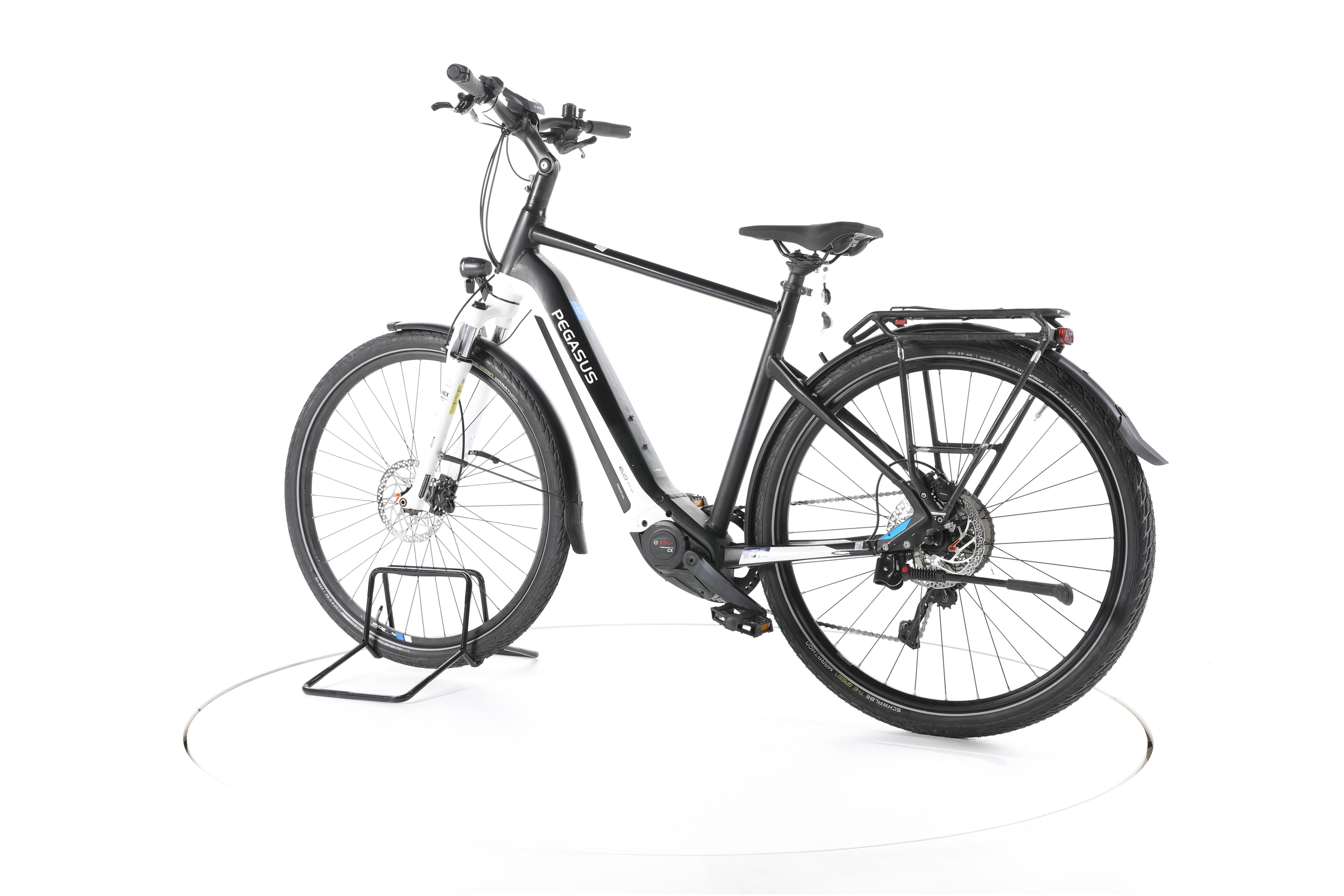 Pegasus Premio Evo 10 Lite Trekking E-Bike - Image 8