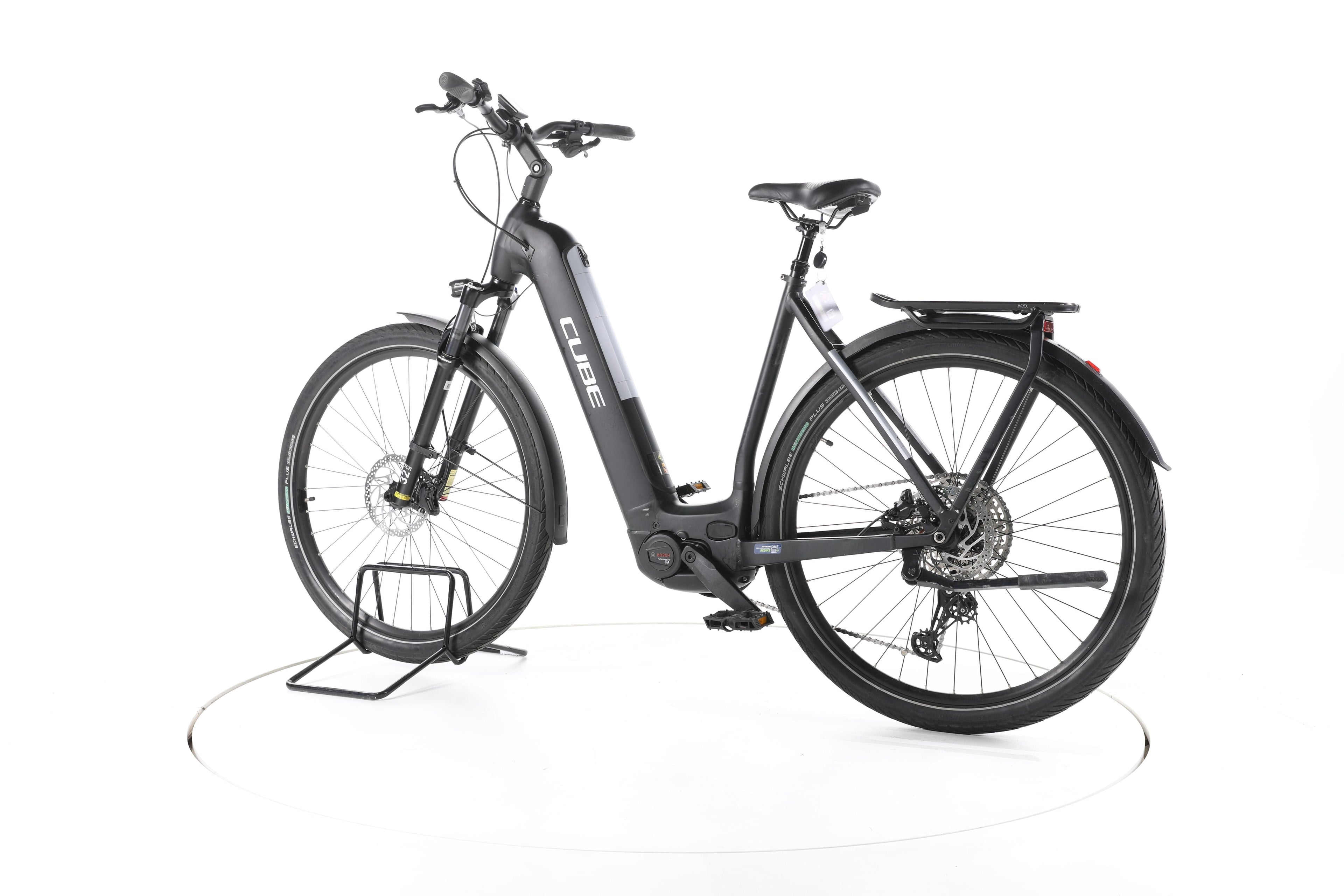 Cube Kathmandu Hybrid EXC Trekking E-Bike Tiefeinsteiger - Image 8