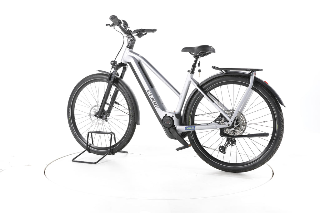 Cube Kathmandu Hybrid SLX Trekking E-Bike 2024 - Image 8