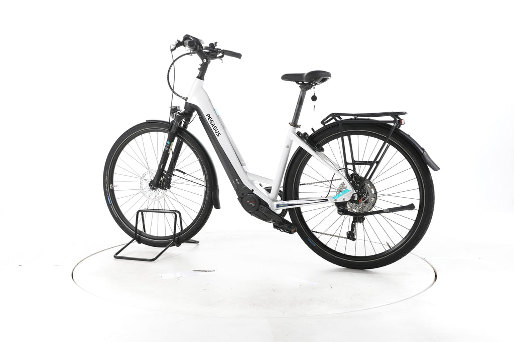 Pegasus Premio Evo Lite Trekking E-Bike Tiefeinsteiger - Image 8