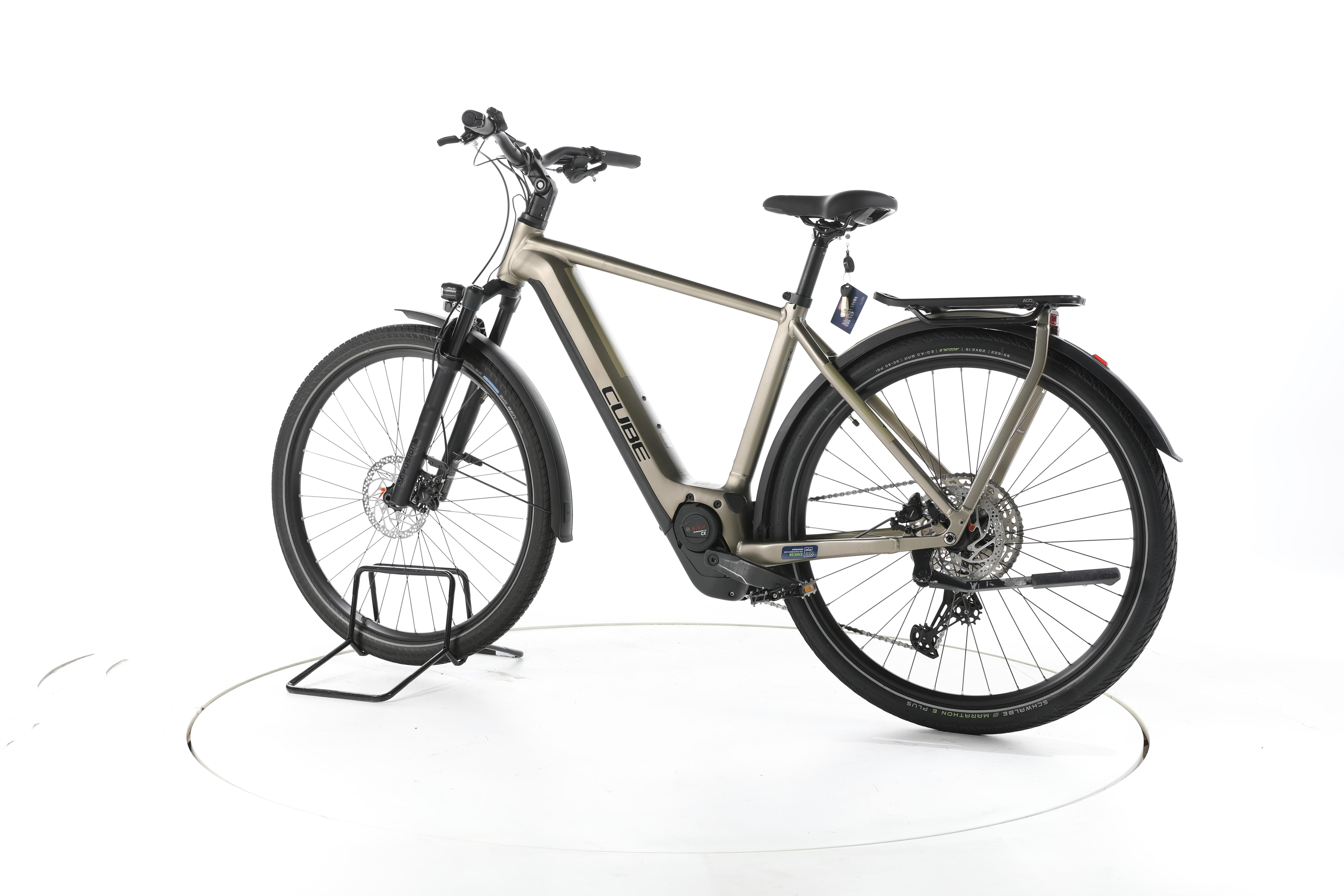 Cube Kathmandu Hybrid Pro Trekking E-Bike - Image 8