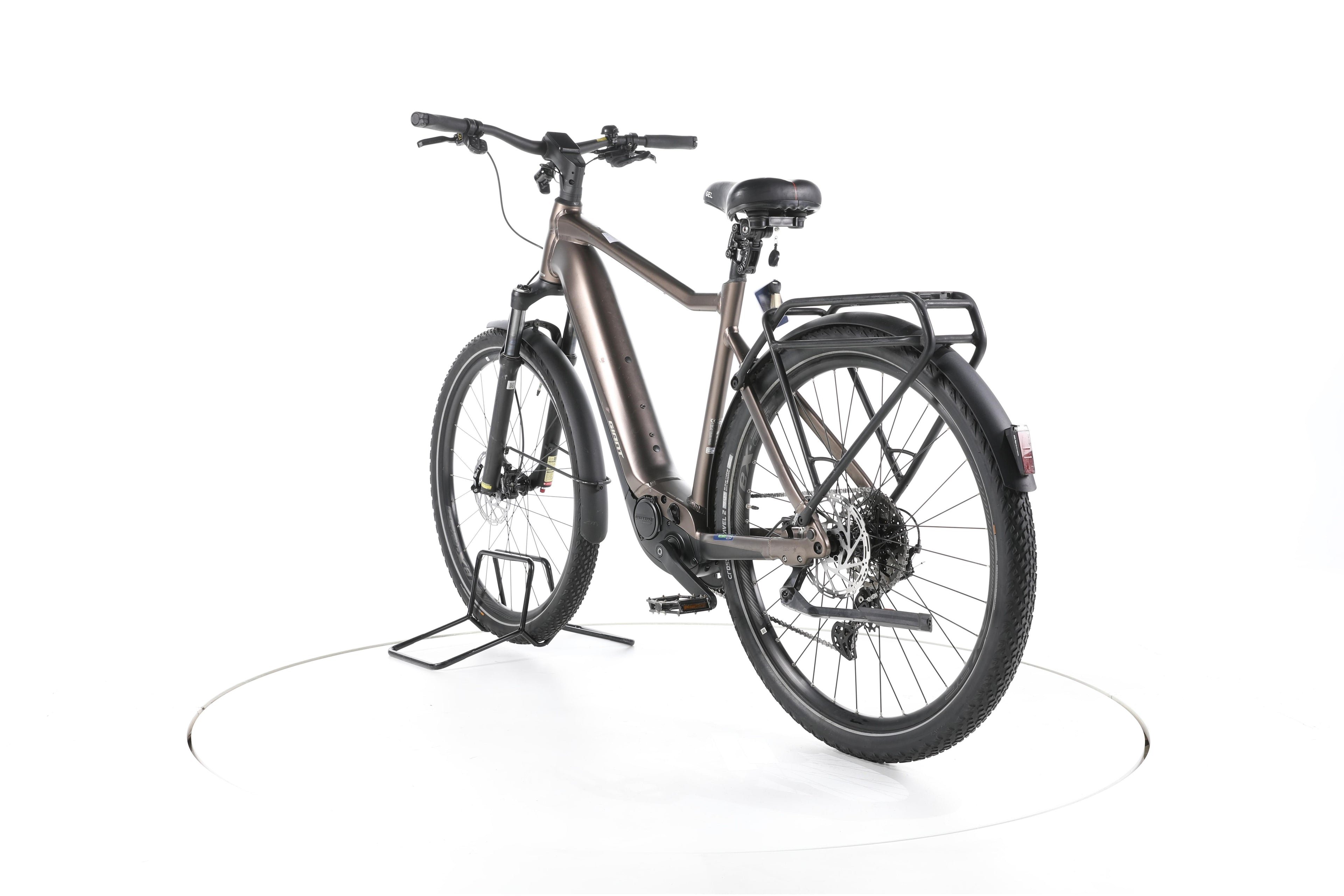 Giant Explore E+ Pro 1 Trekking E-Bike - Image 9