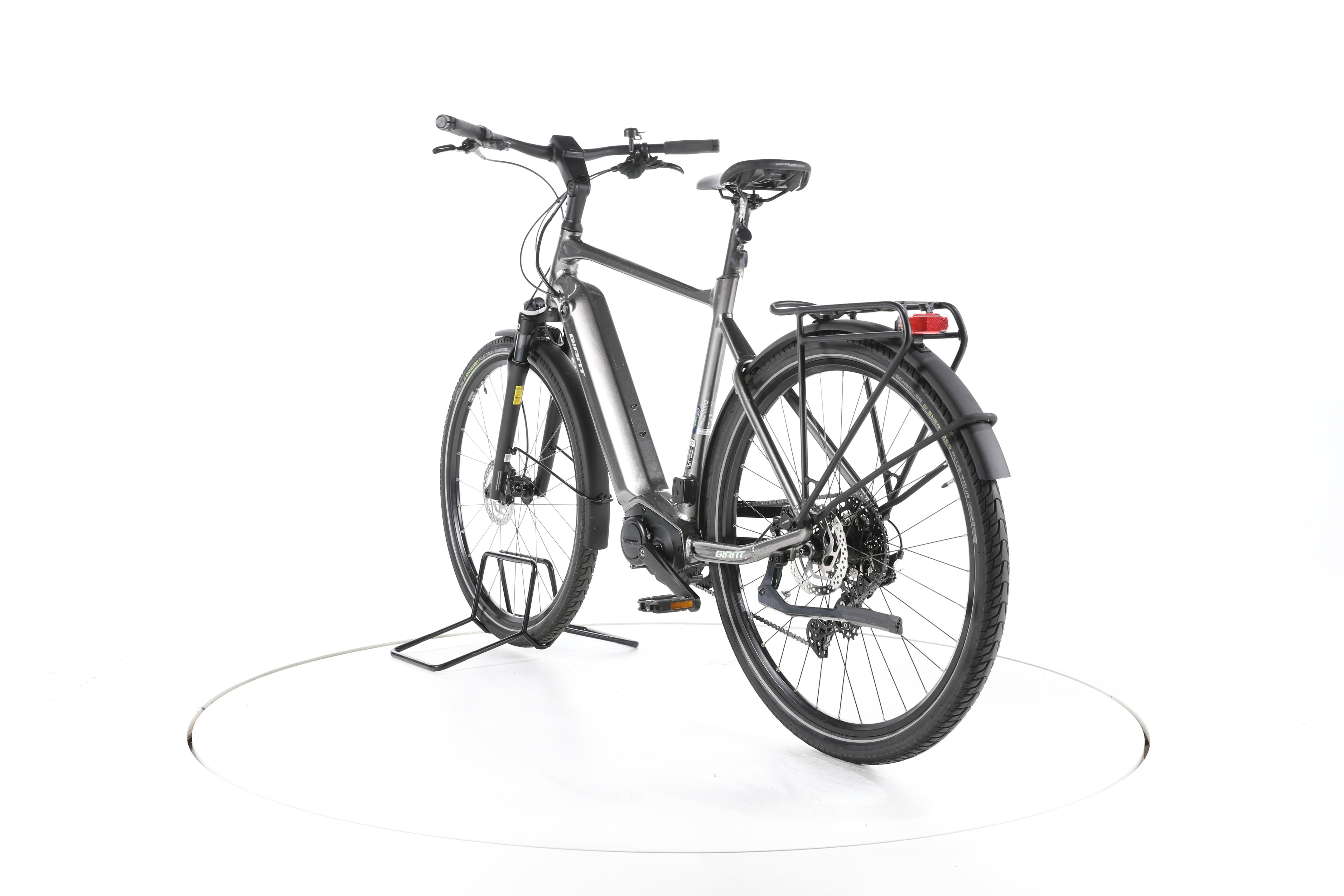 Giant DailyTour E+ 2 D GTS Trekking E-Bike - Image 9