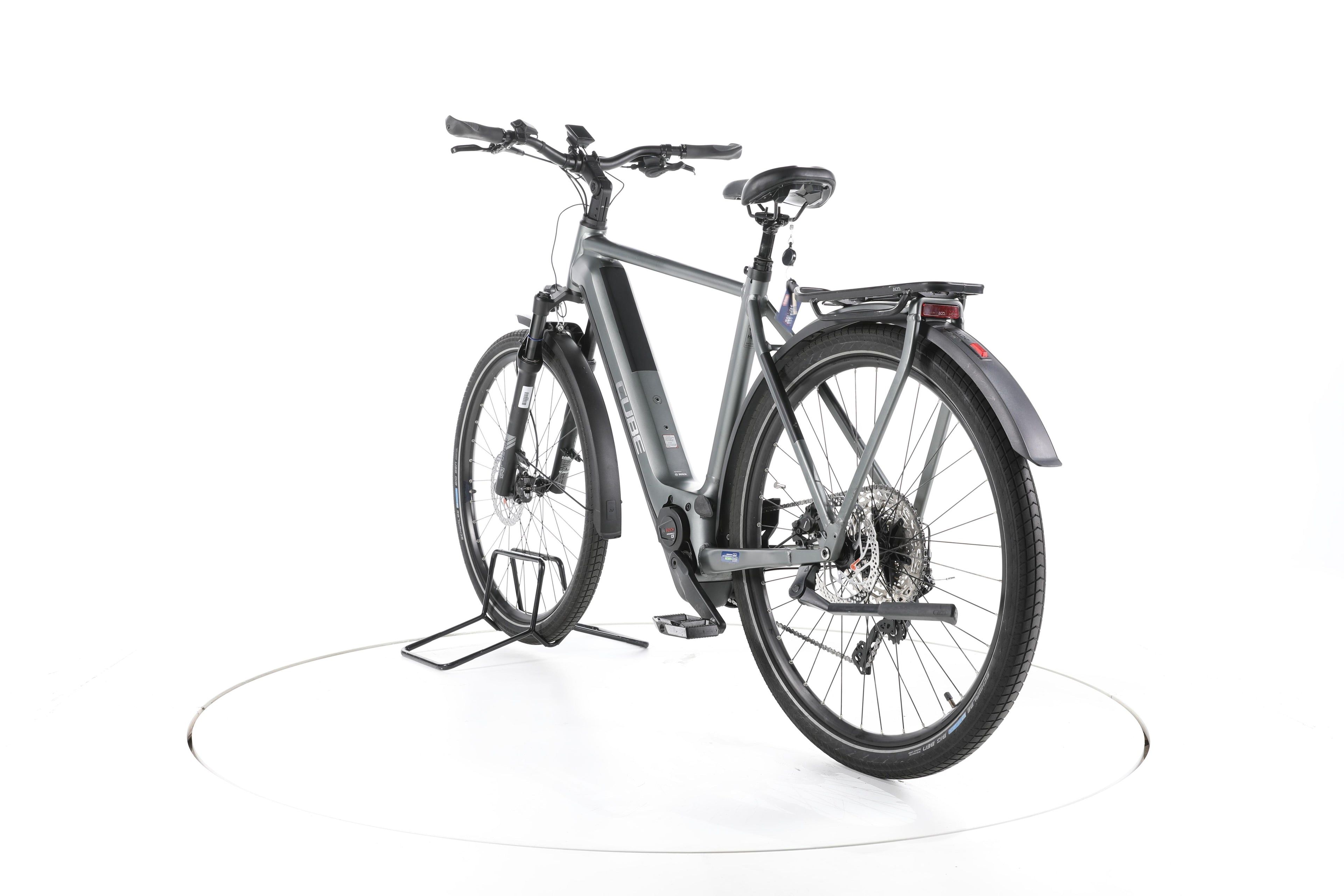 Cube Kathmandu Hybrid Pro Trekking E-Bike - Image 9