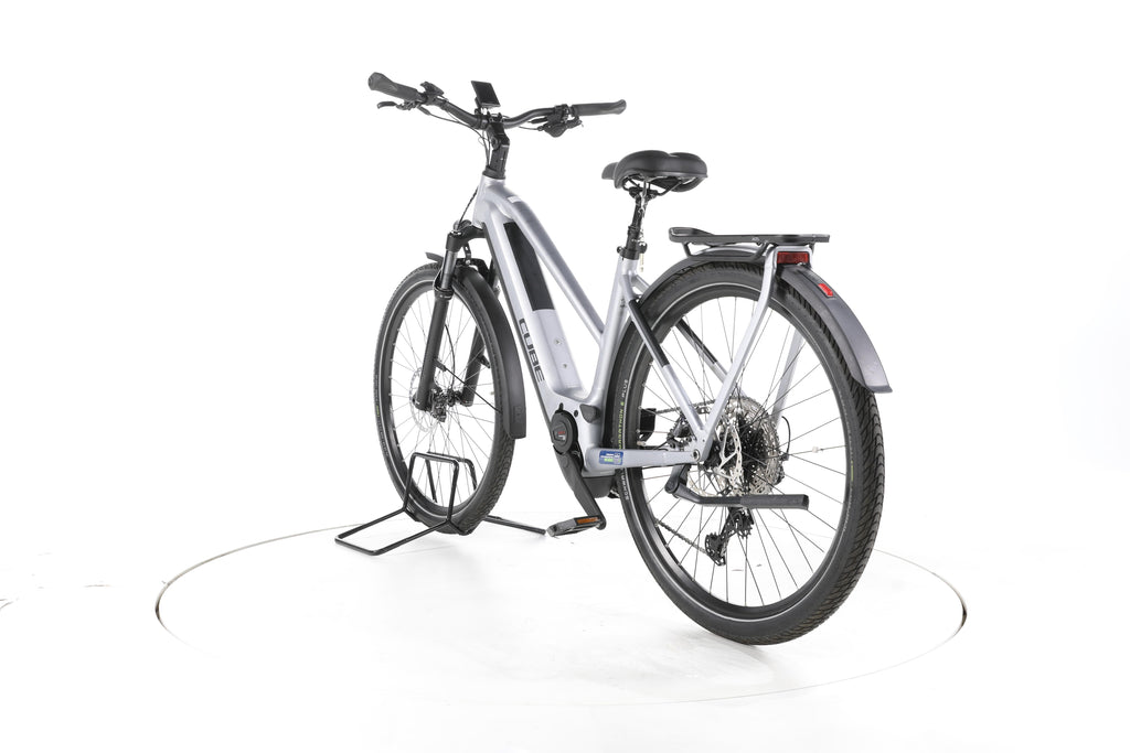 Cube Kathmandu Hybrid SLX Trekking E-Bike 2024 - Image 9