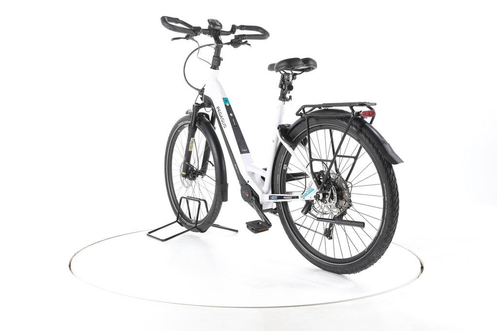 Pegasus Premio Evo 10 Lite Comfort Trekking E-Bike Tiefeinsteiger - Image 9