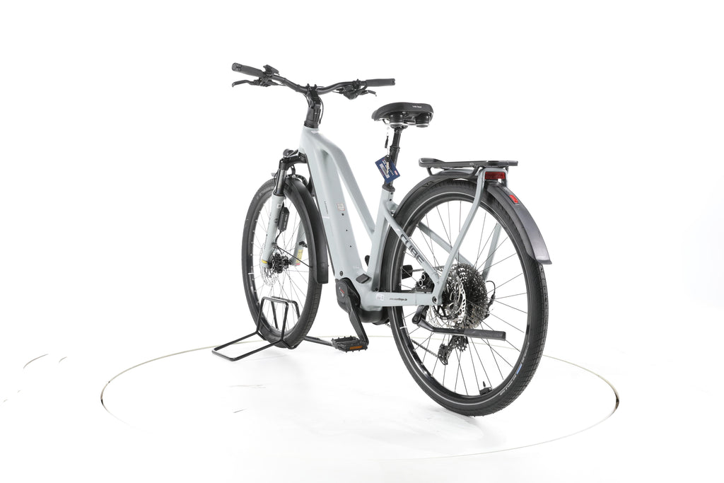 Cube Kathmandu Hybrid EX Trekking E-Bike 2025 - Image 9