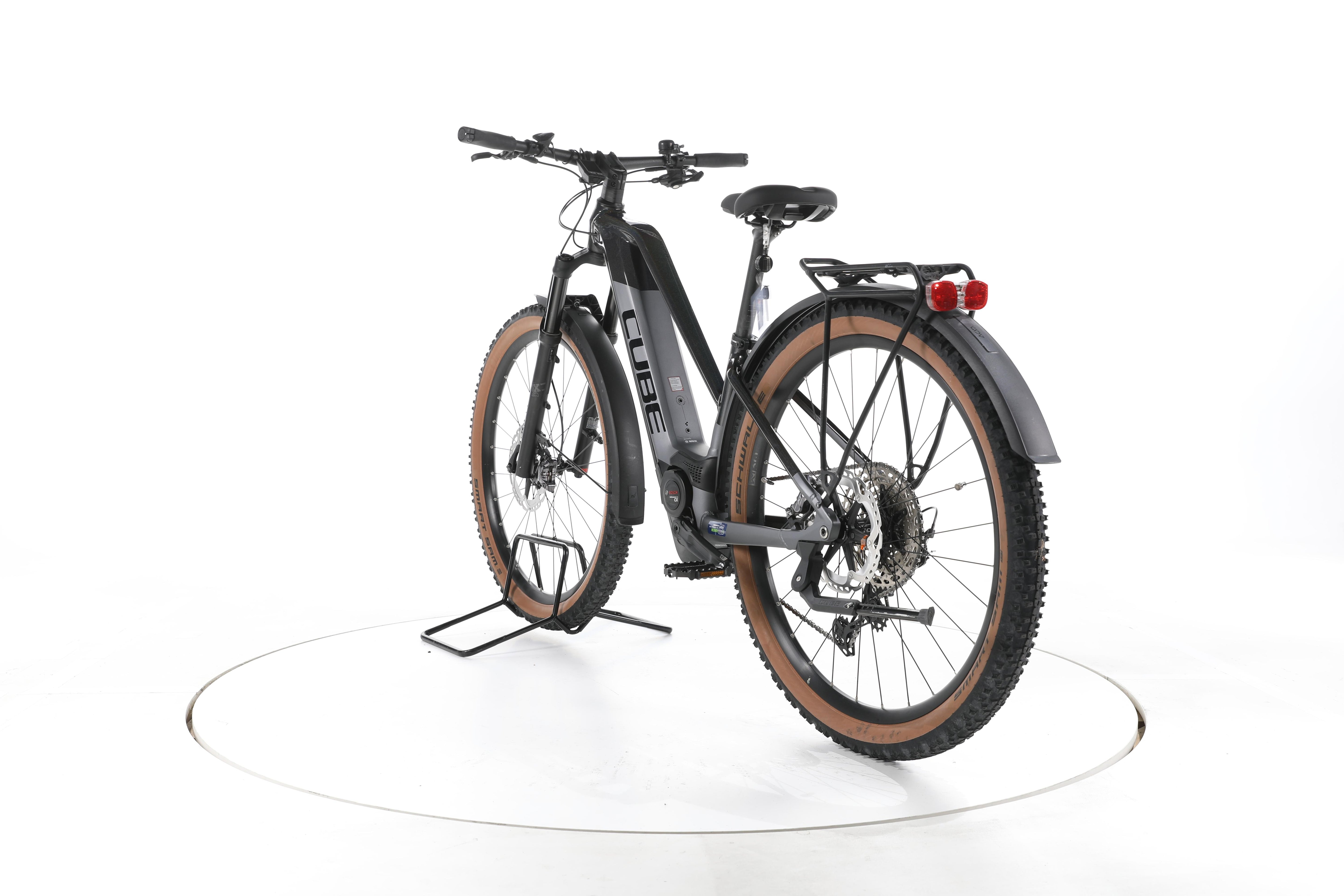 Cube Reaction Hybrid SLT Trekking E-Bike - Image 9