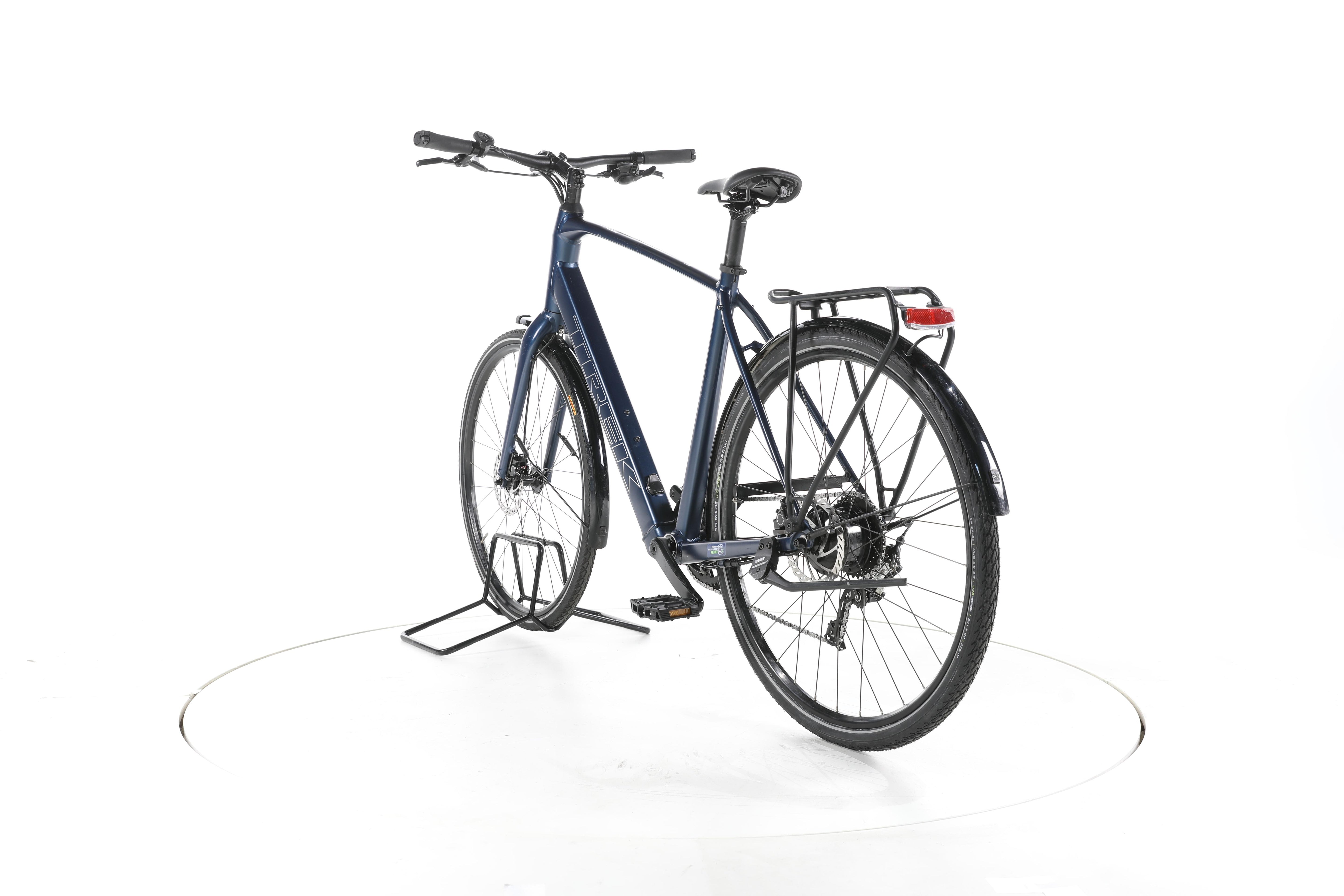 Trek FX+ 2 Trekking E-Bike - Image 9