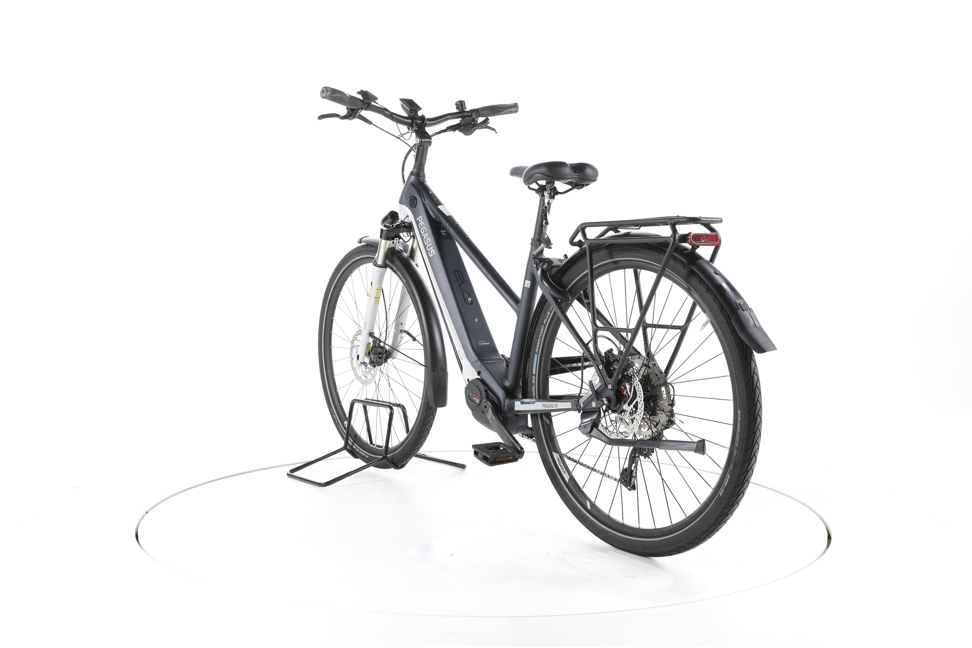 Pegasus Premio EVO 10 Lite Trekking E-Bike - Image 9