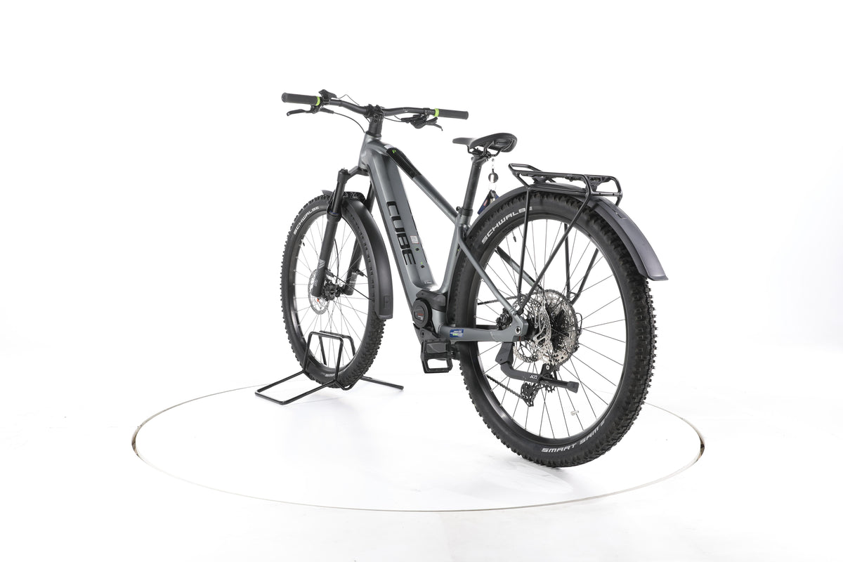 Cube Reaction Hybrid Pro Trekking E-Bike - Image 9