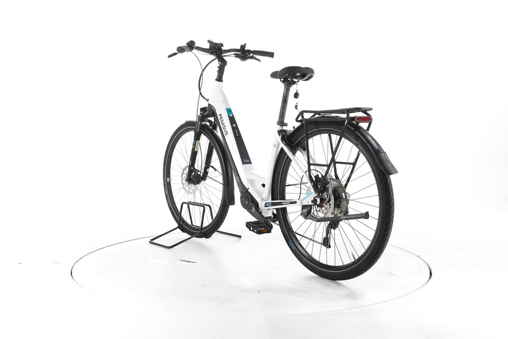 Pegasus Premio Evo Lite Trekking E-Bike Tiefeinsteiger - Image 9