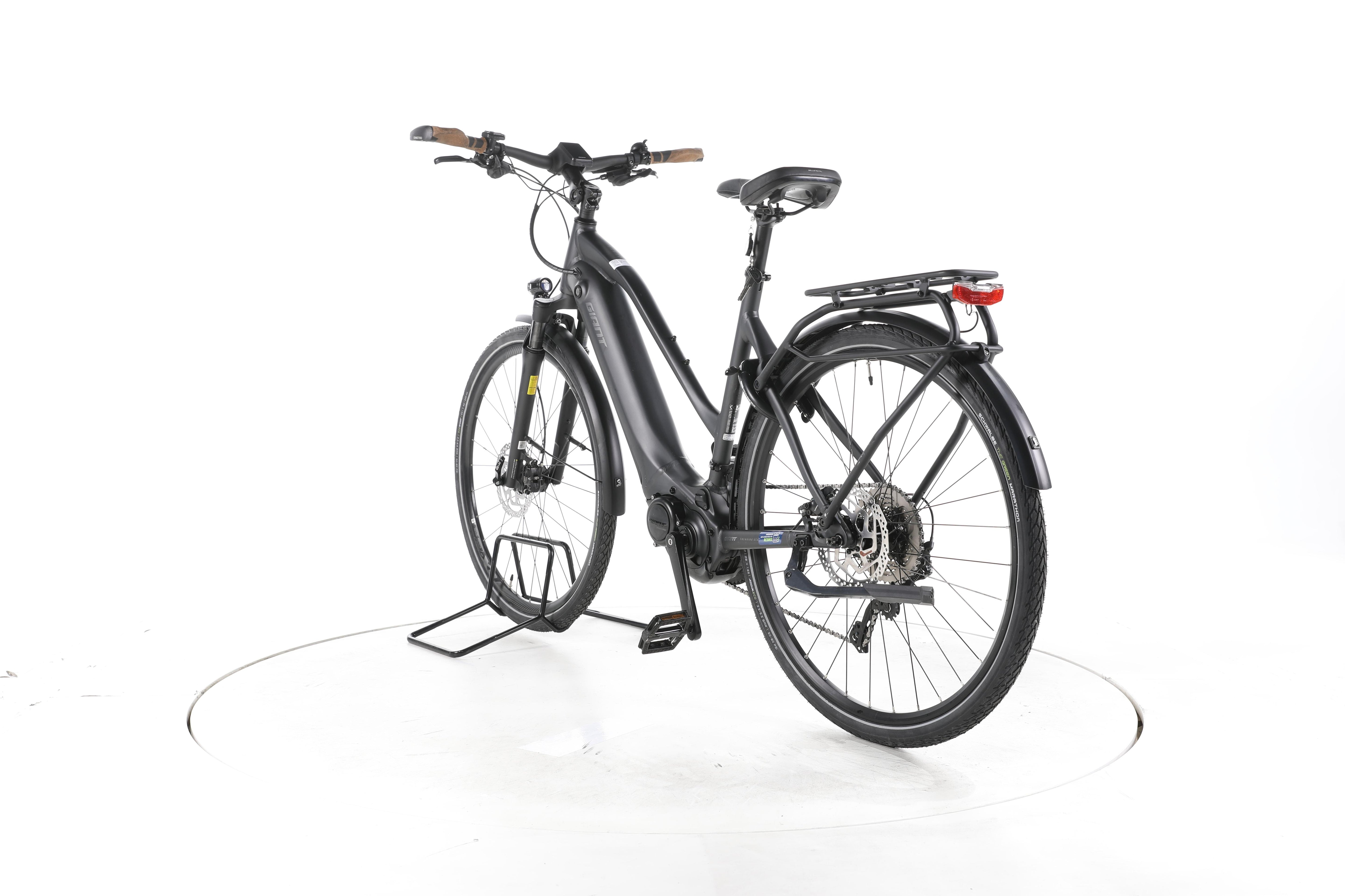 Giant Explore E+1 Trekking E-Bike - Image 9