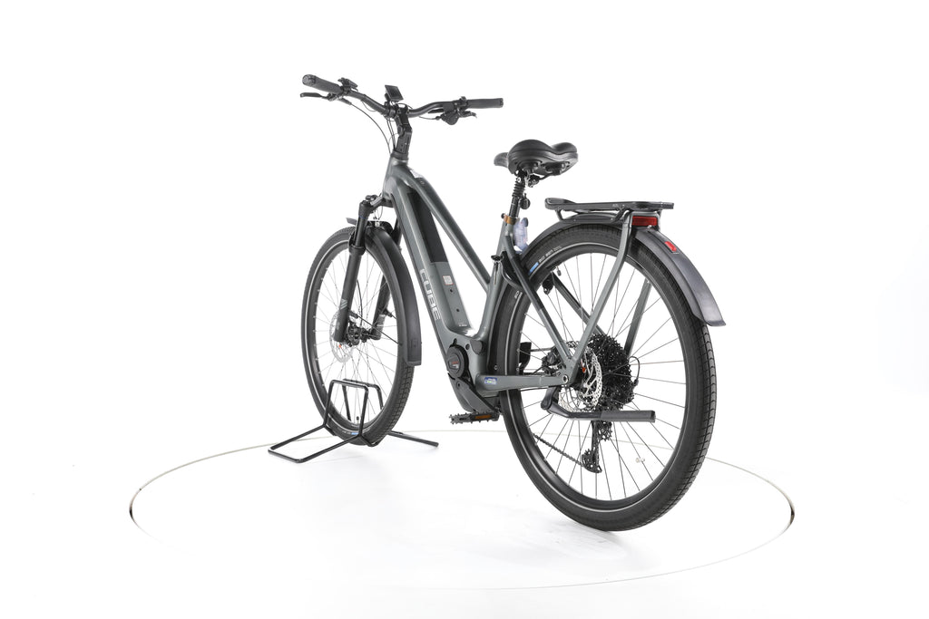 Cube Kathmandu Hybrid Pro Trekking E-Bike 2023 - Image 9