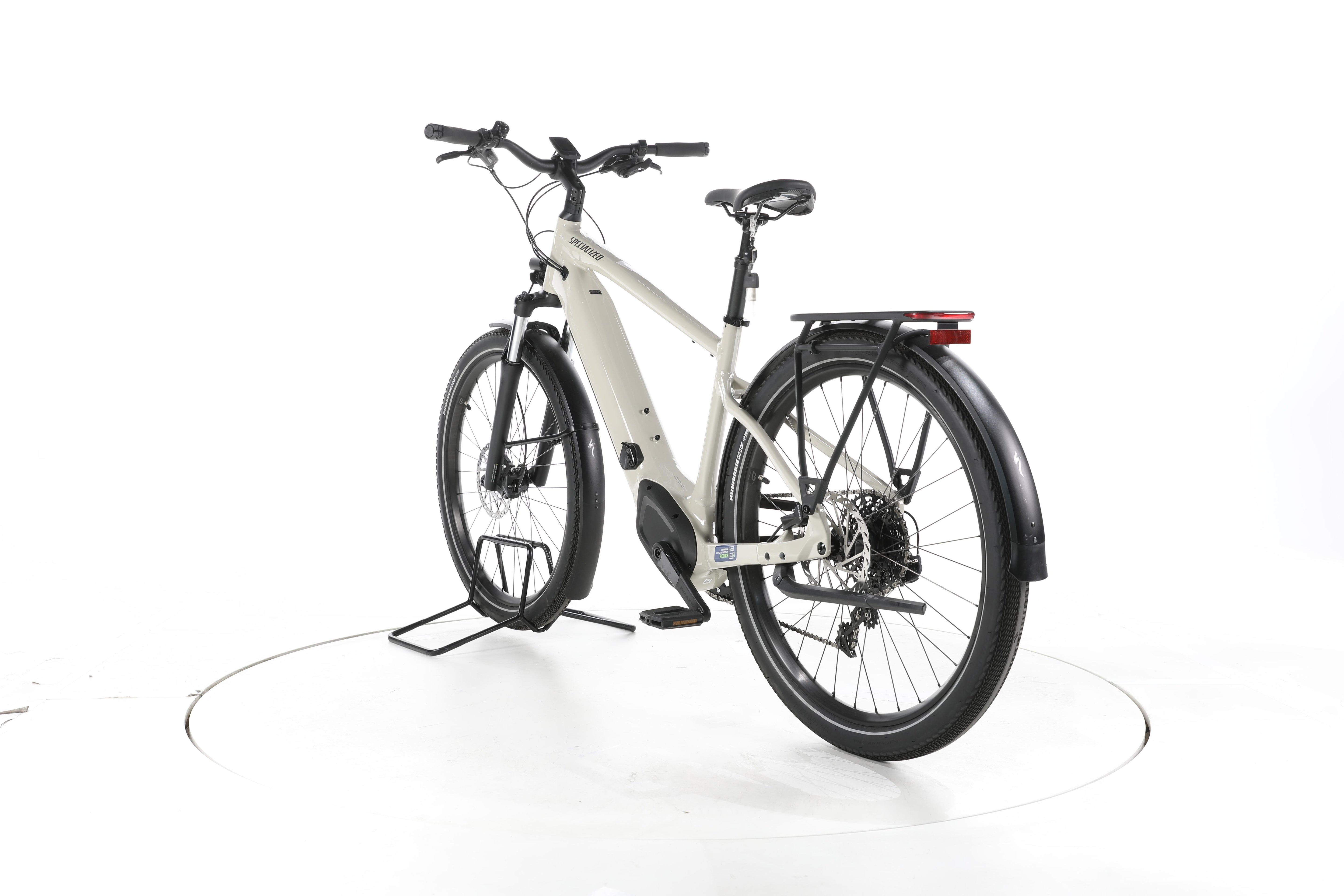 Specialized Turbo Vado 4.0 Trekking E-Bike - Image 9