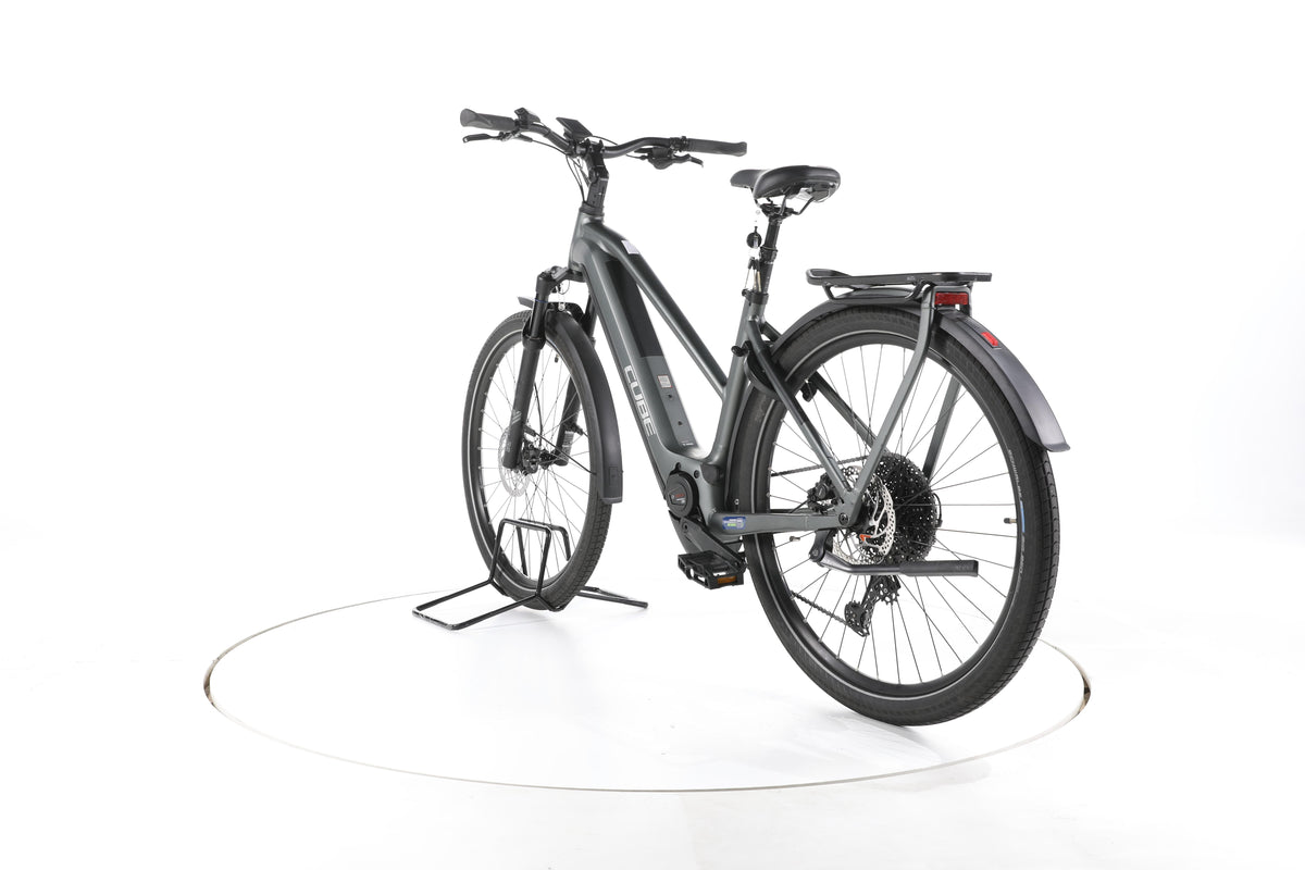 Cube Kathmandu Hybrid Pro Trekking E-Bike - Image 9