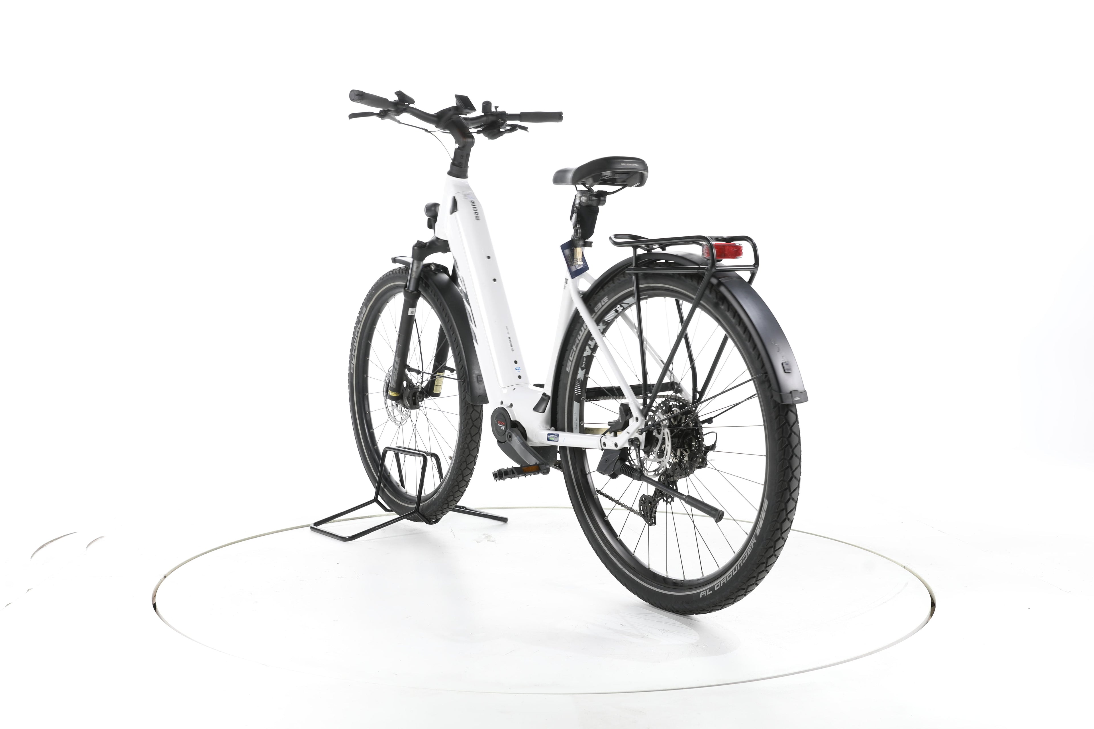 KTM Macina Gran Pro Trekking E-Bike Tiefeinsteiger - Image 9