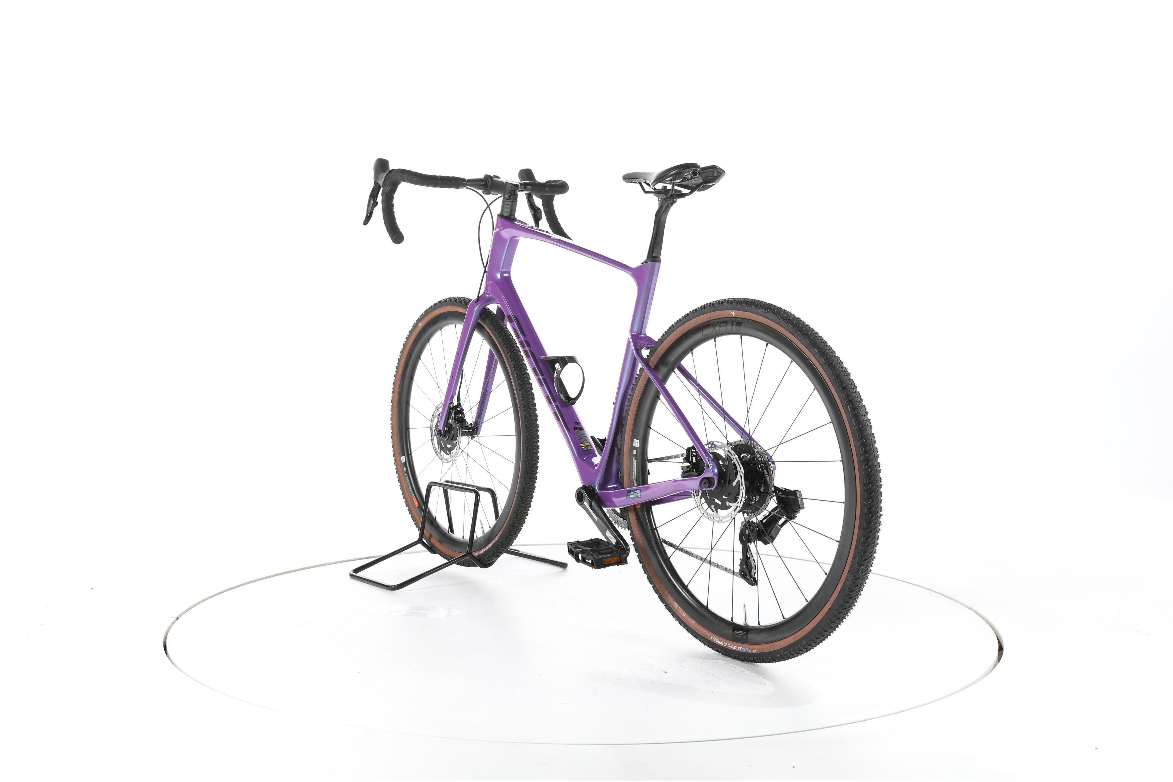 Giant Revolt Advanced Pro 0 - Image 9