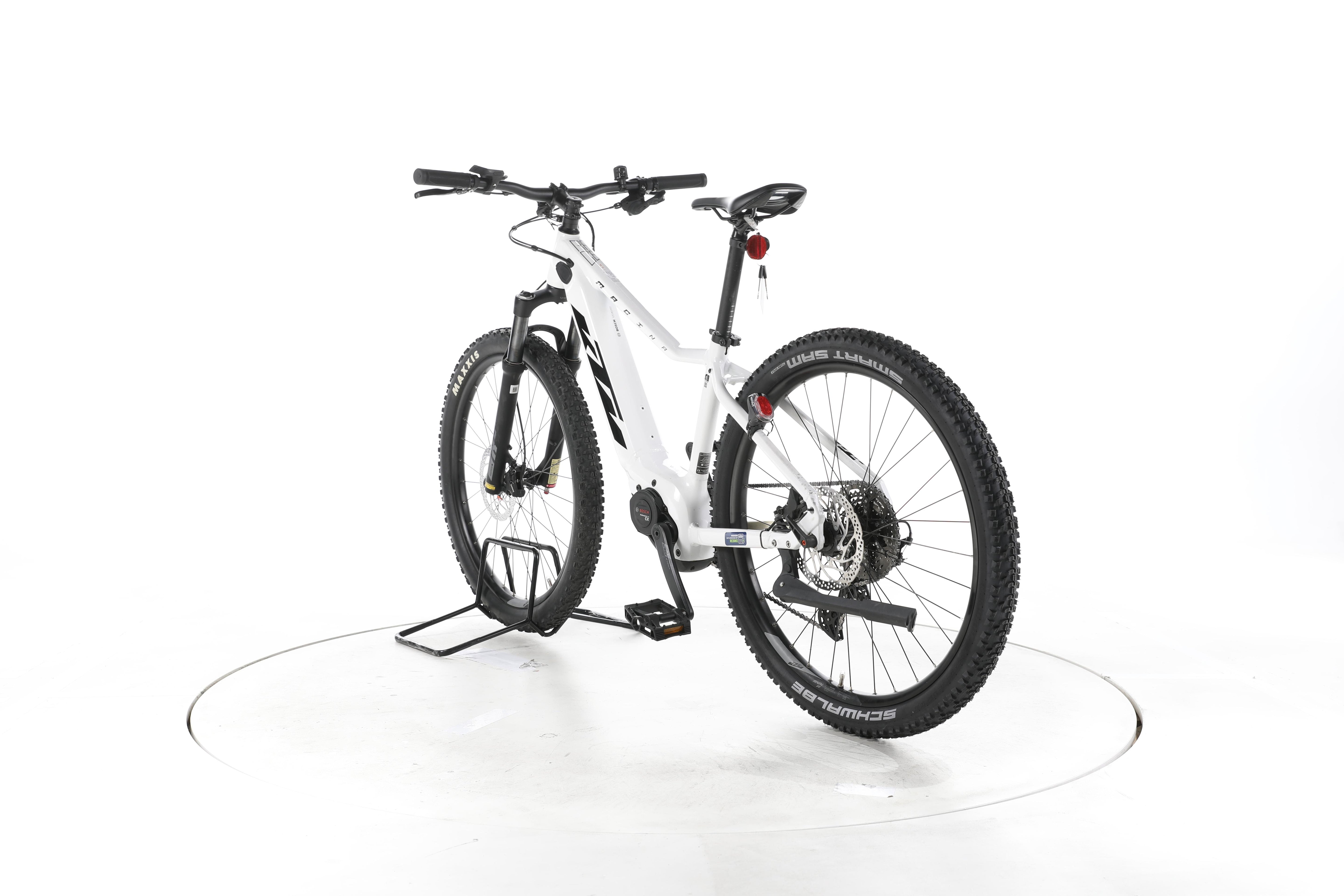 KTM Macina Race 571 E-Bike - Image 9