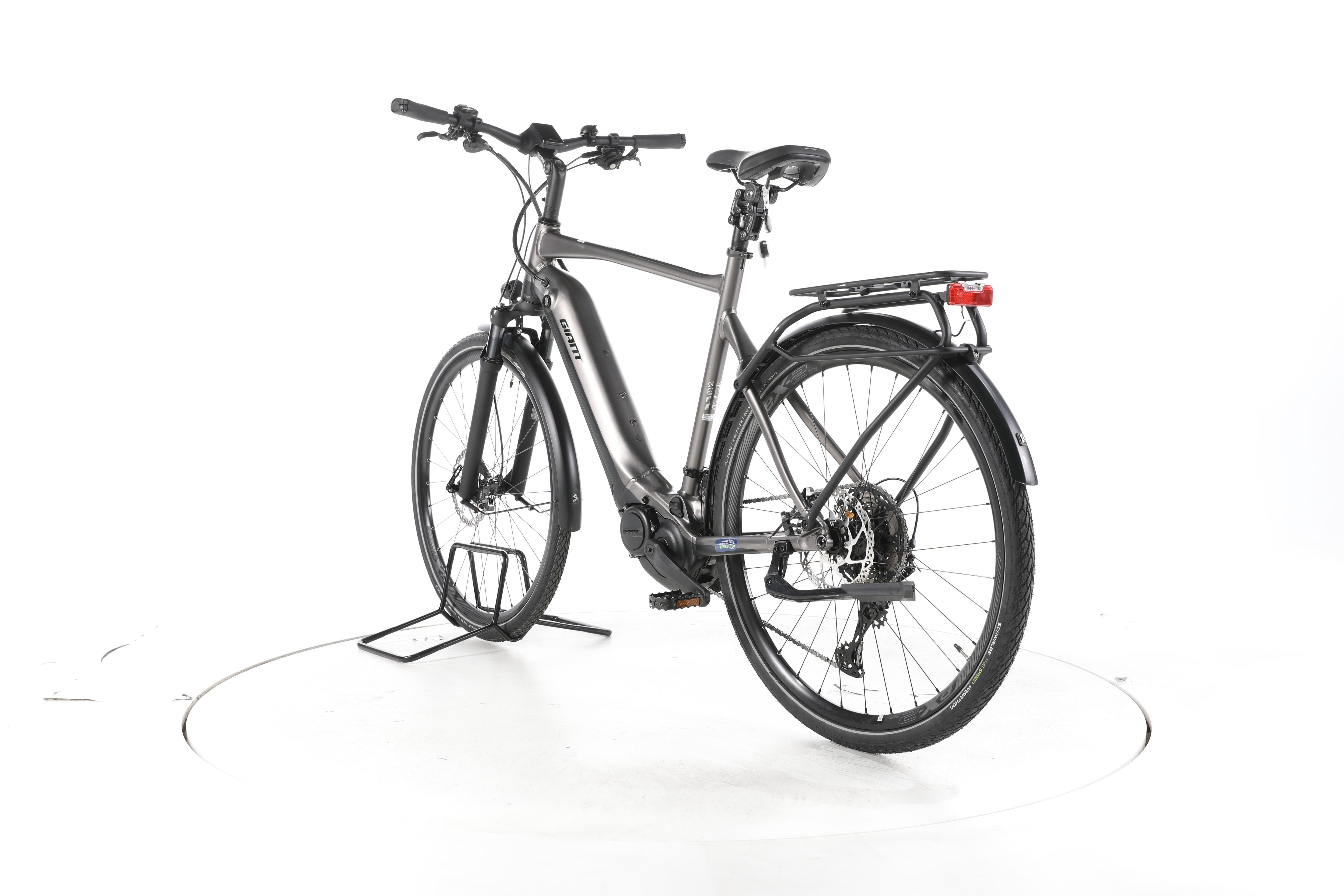 Giant Explore E+ 0 Pro Trekking E-Bike - Image 9