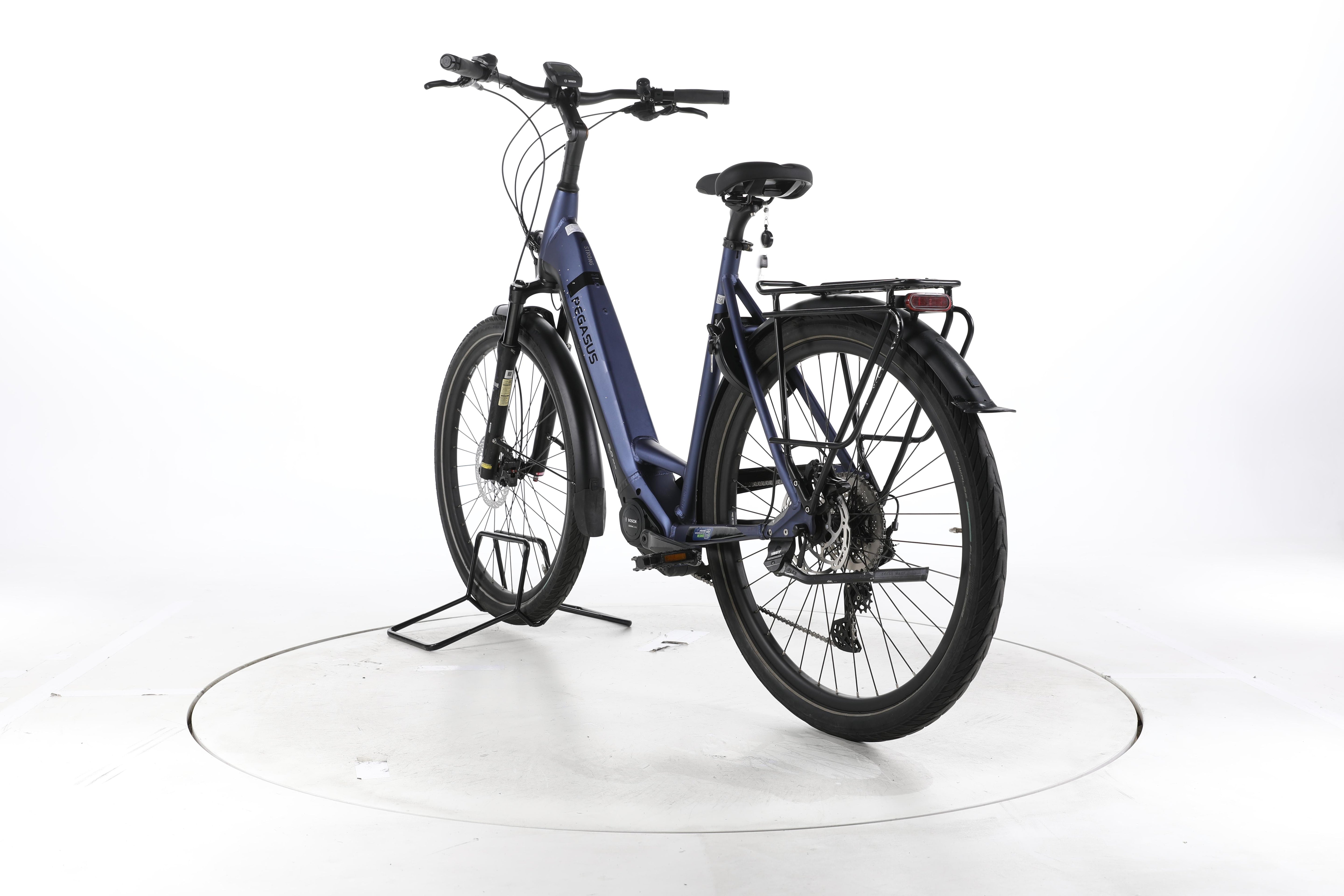 Pegasus Strong EVO Lite Trekking E-Bike Tiefeinsteiger - Image 9