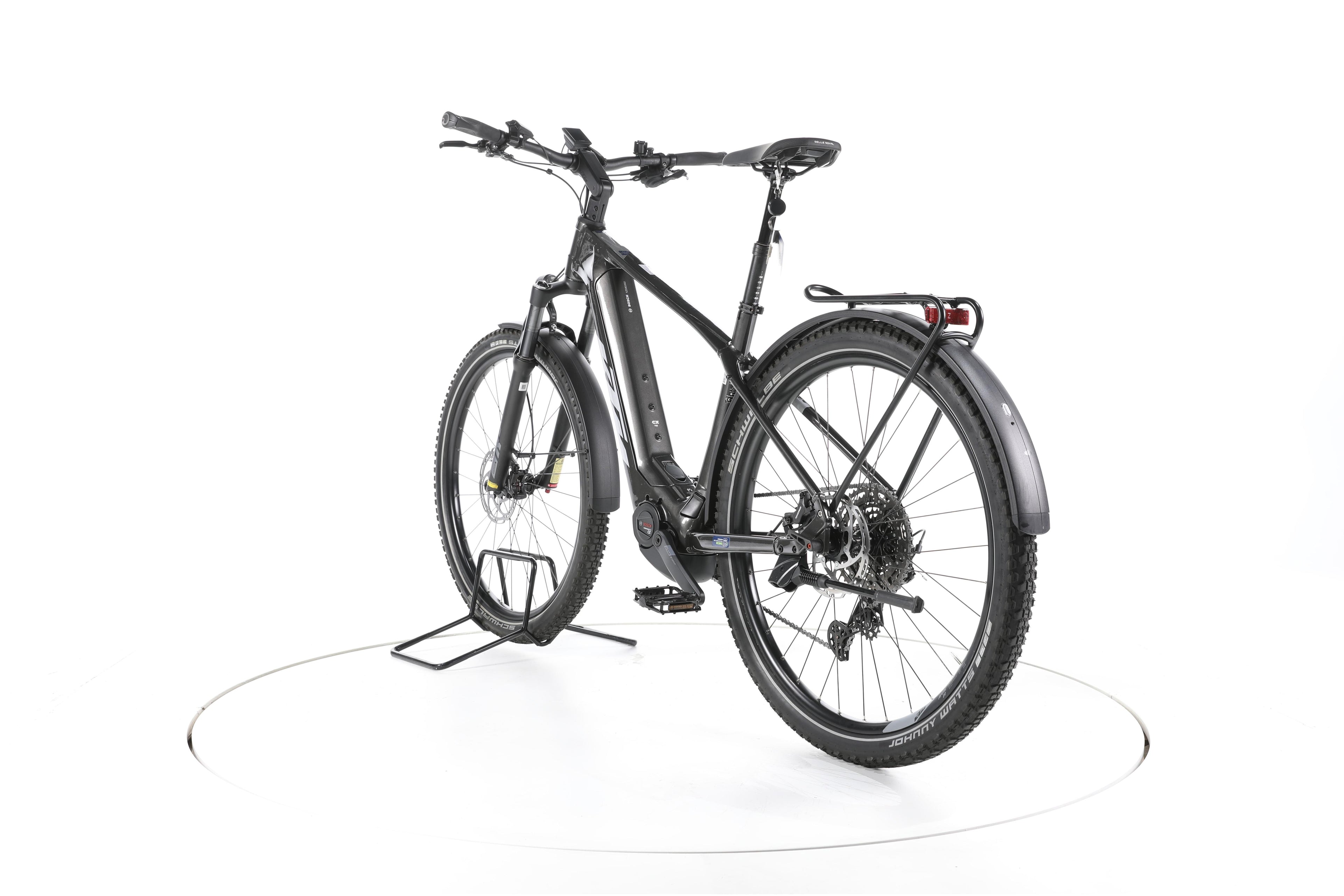 KTM Macina Team LFC Trekking E-Bike 2023 - Image 9