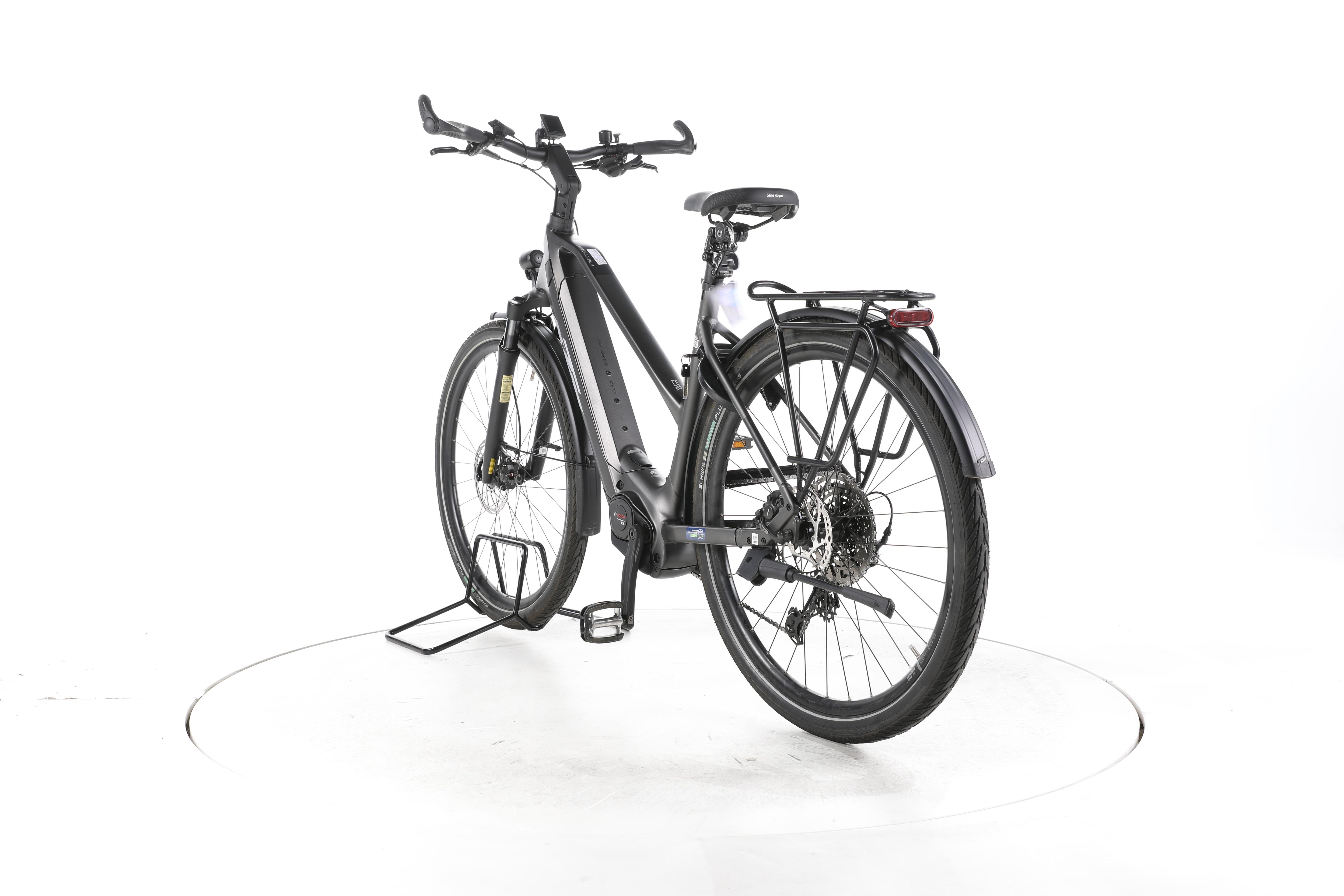 KTM Cento 10 Plus Trekking E-Bike 2025 - Image 9