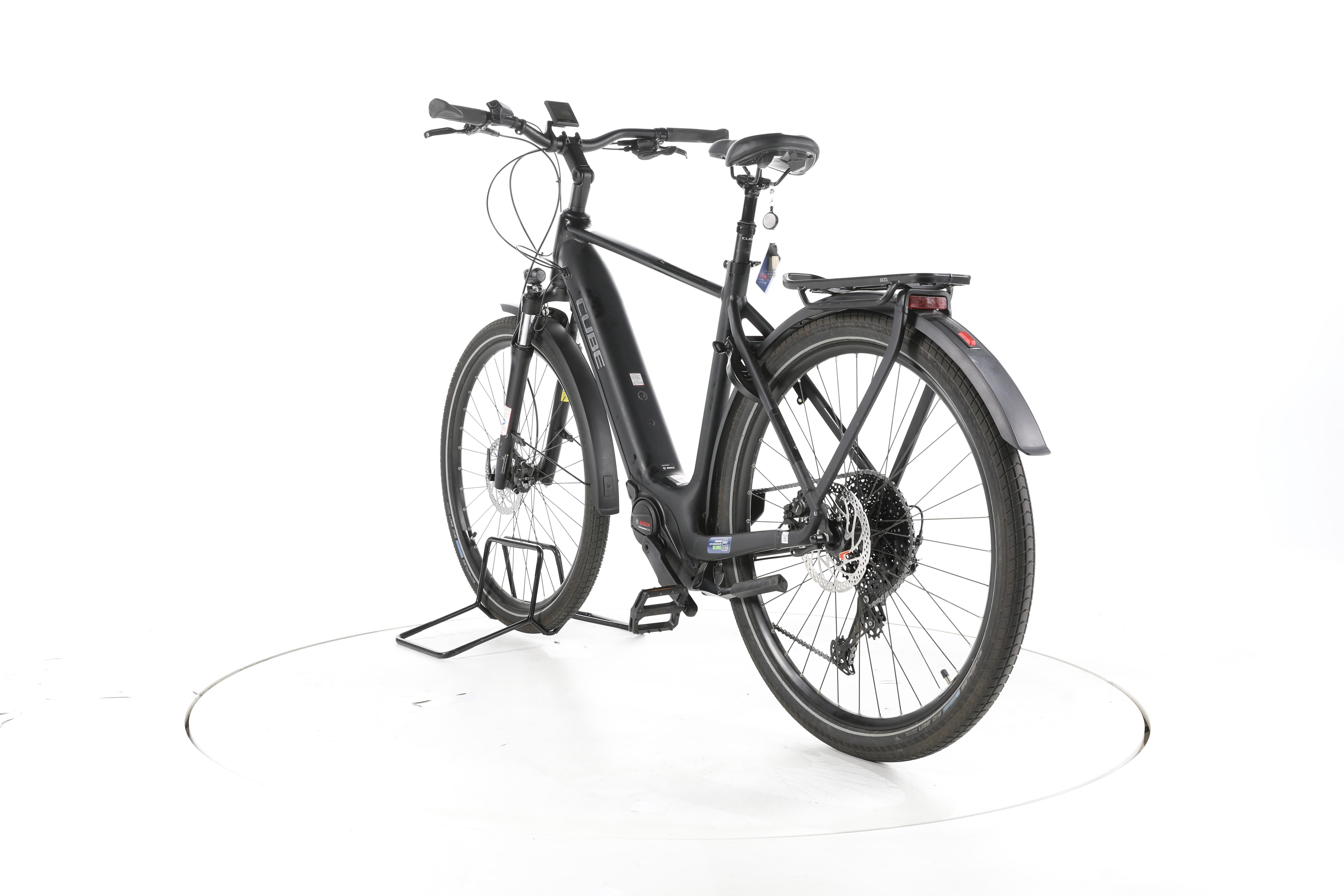 Cube Touring Hybrid Pro Trekking E-Bike - Image 9