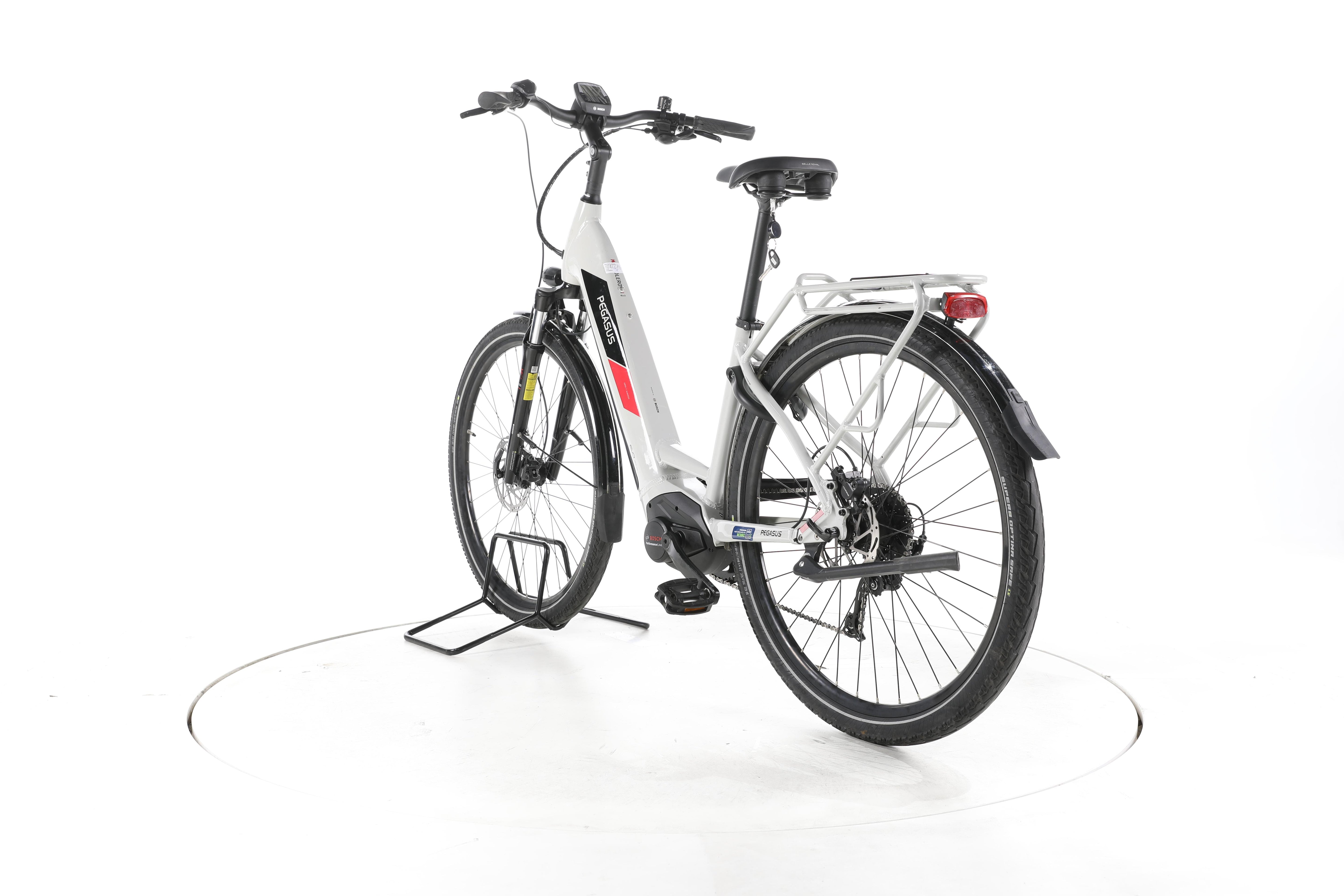 Pegasus Solero Evo 9 Trekking E-Bike Tiefeinsteiger - Image 9