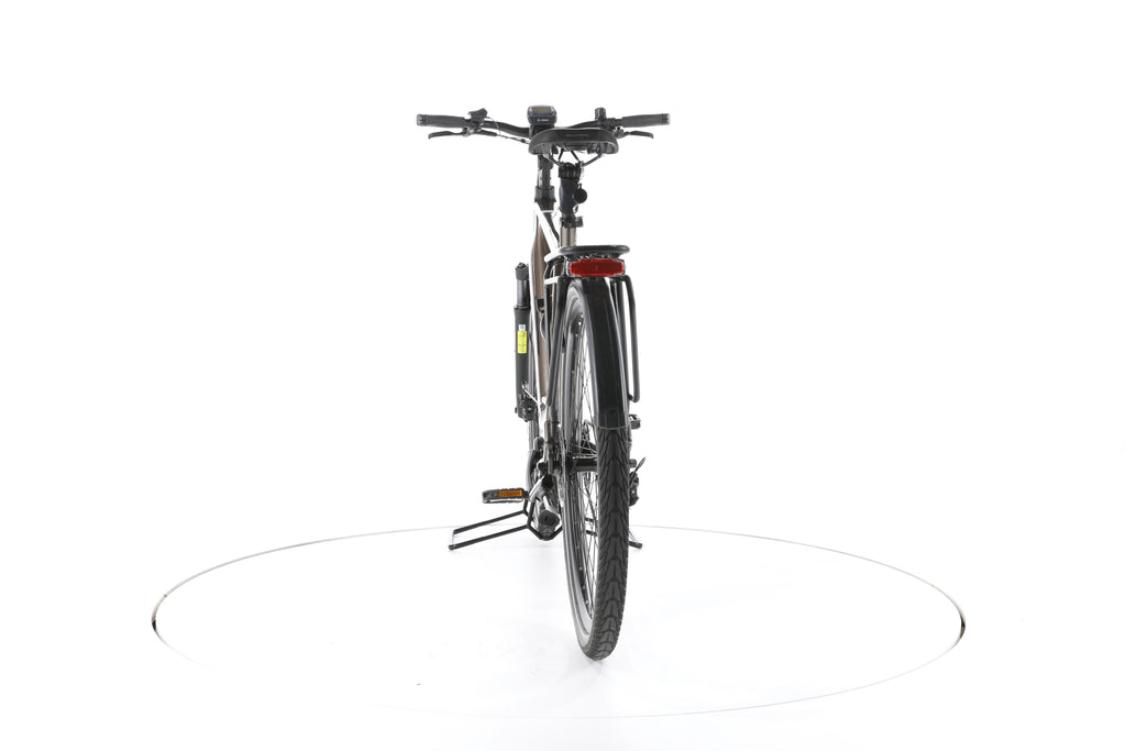 KTM Macina Tour P610 Trekking E-Bike - Image 10