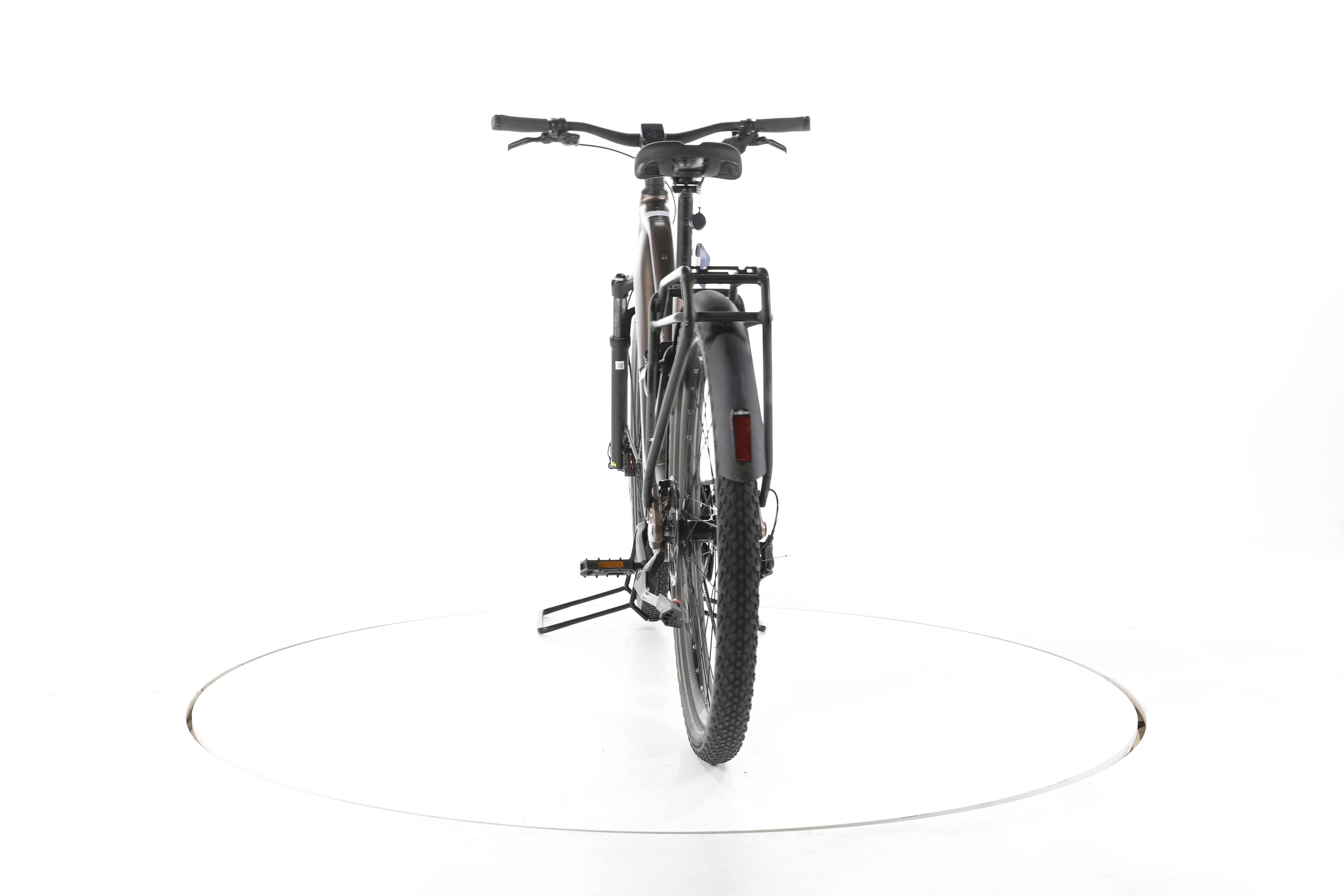 Giant Explore E+ Pro 1 Trekking E-Bike - Image 10