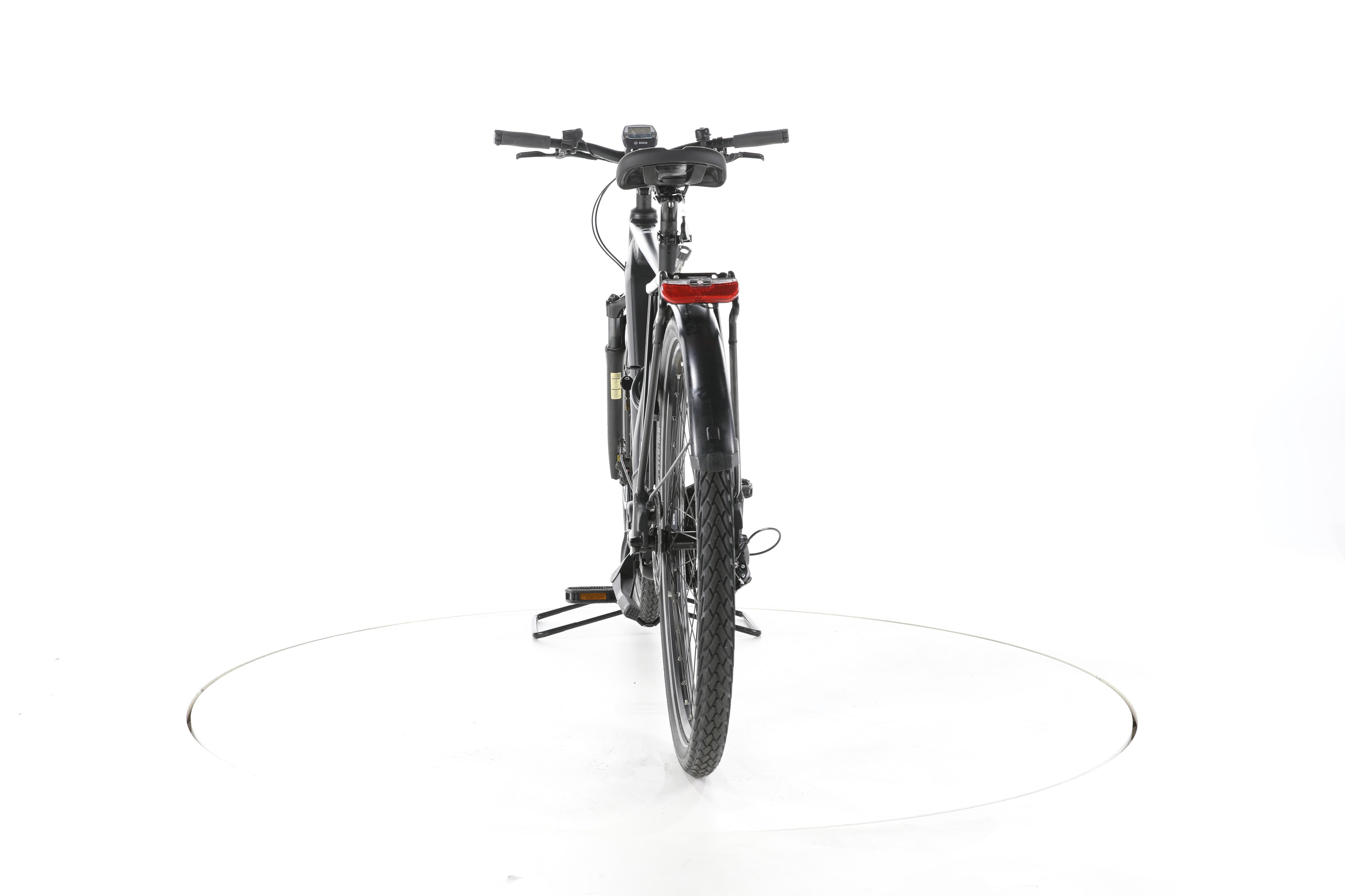 Carver Route E.510 Trekking E-Bike - Image 10