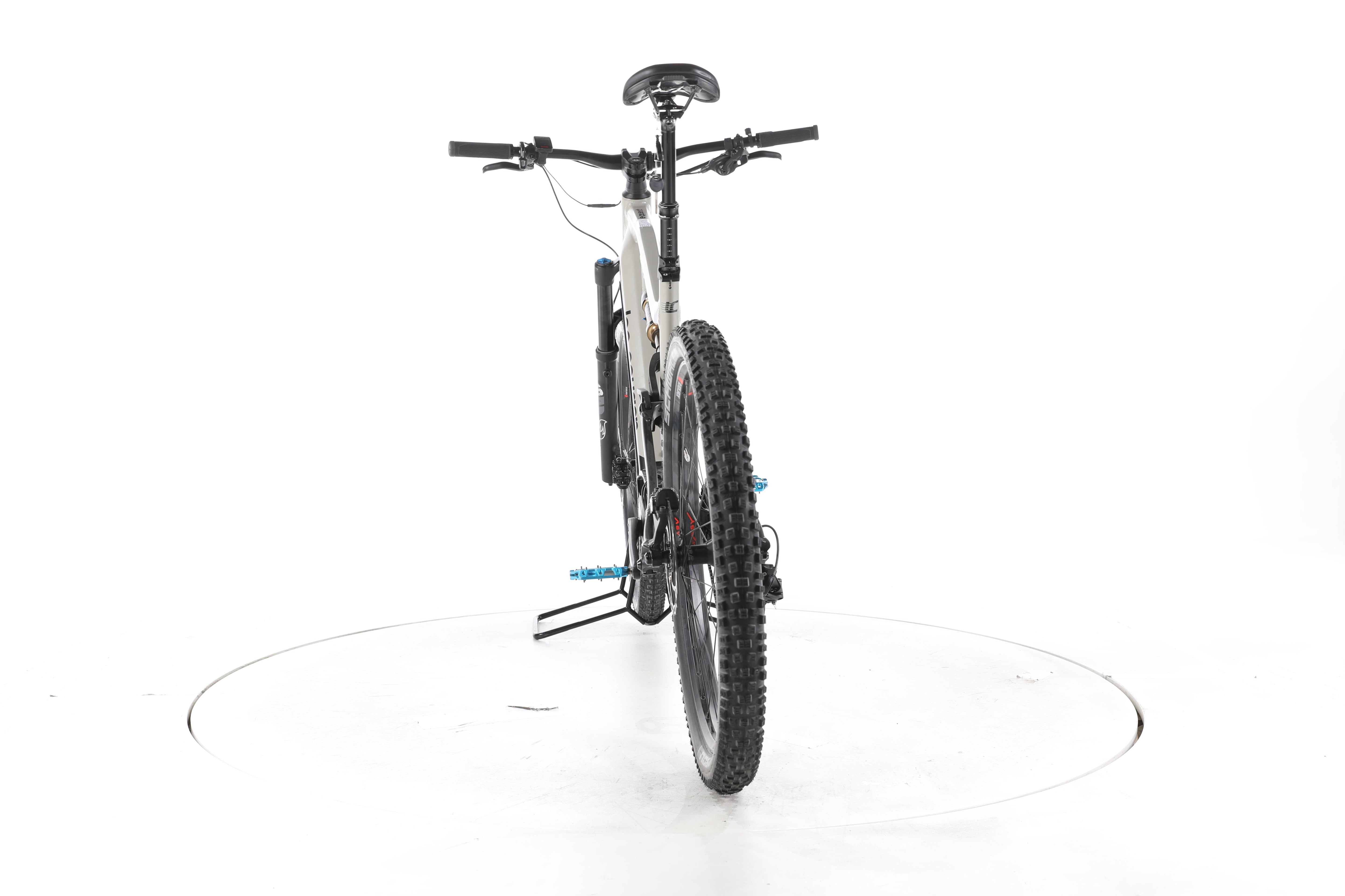 Lee Cougan E-Quest Team E-Bike Fully - Image 10
