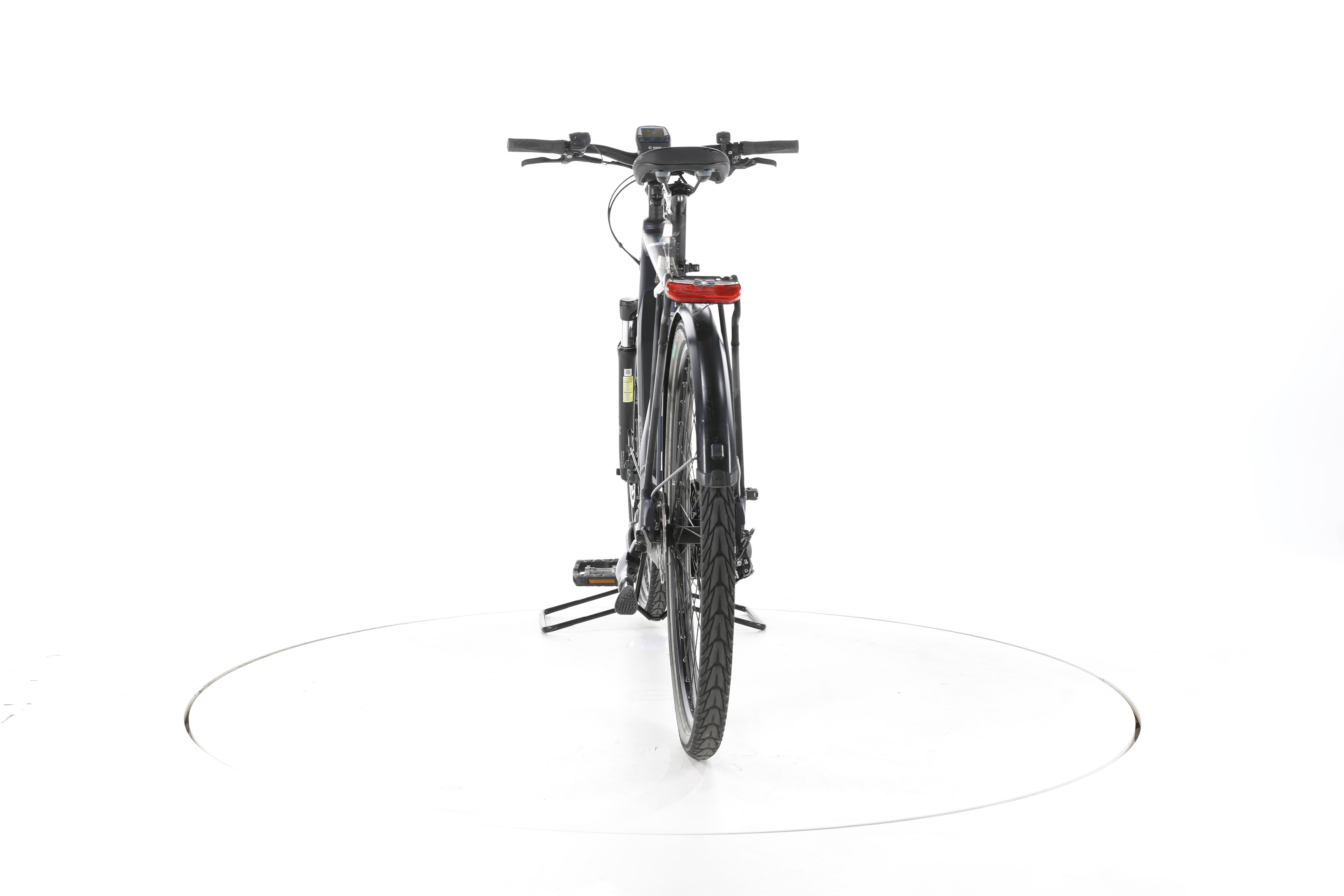 Carver Route E.420 Trekking E-Bike - Image 10