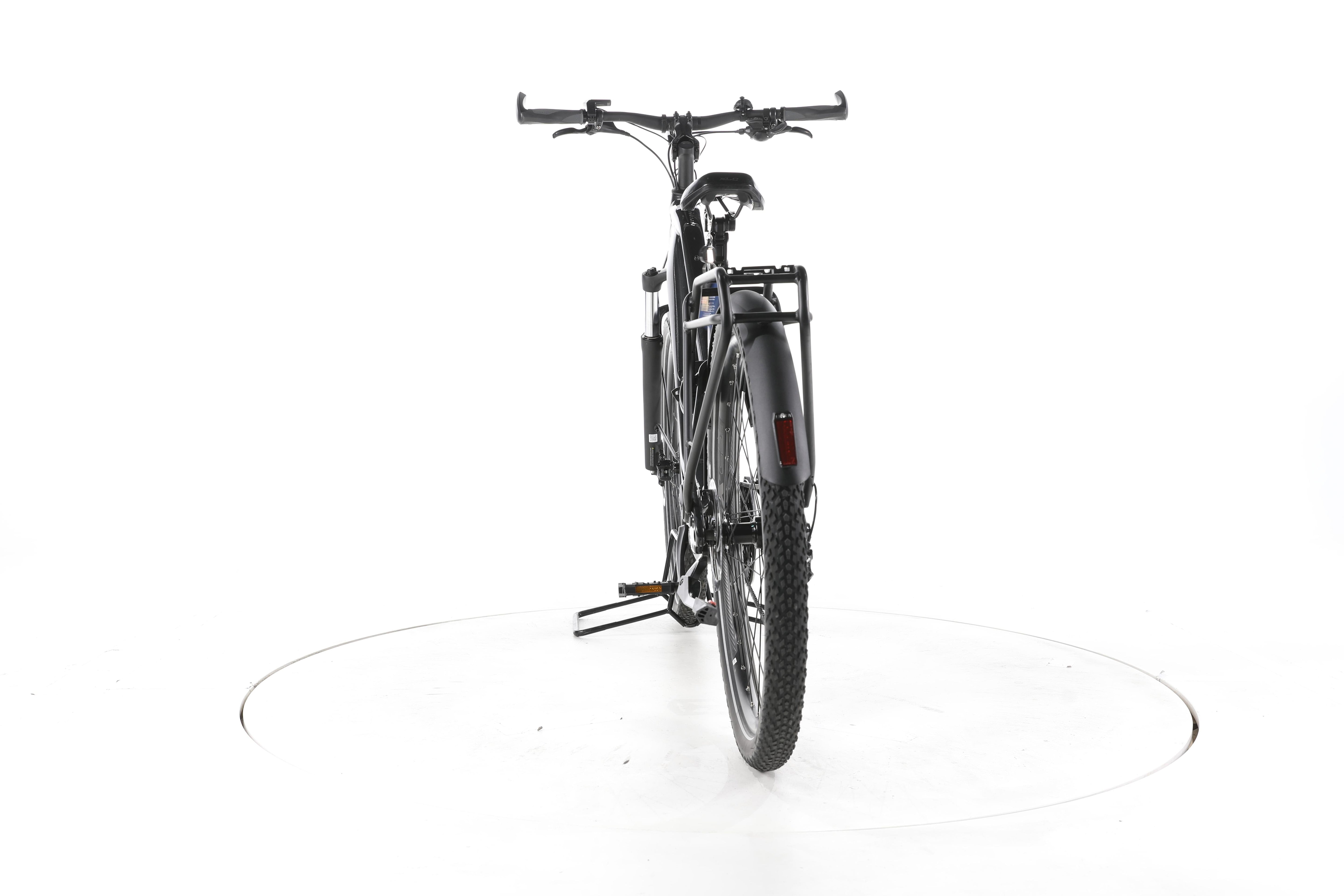 Giant Explore E + 2 STA Trekking E-Bike - Image 10