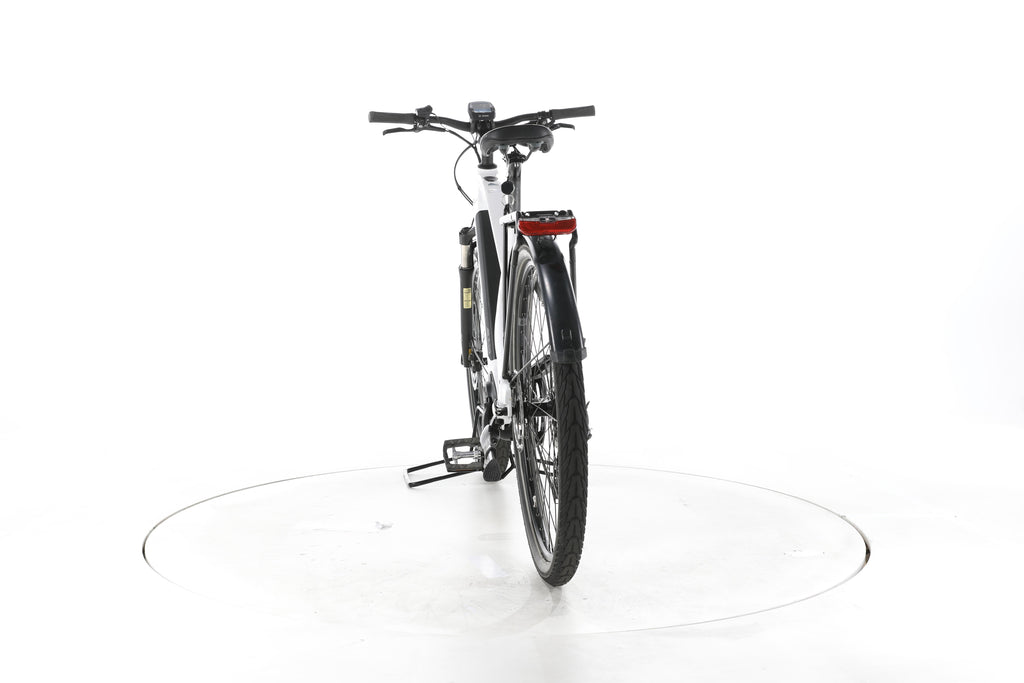 Carver Route E.510 Trekking E-Bike - Image 10