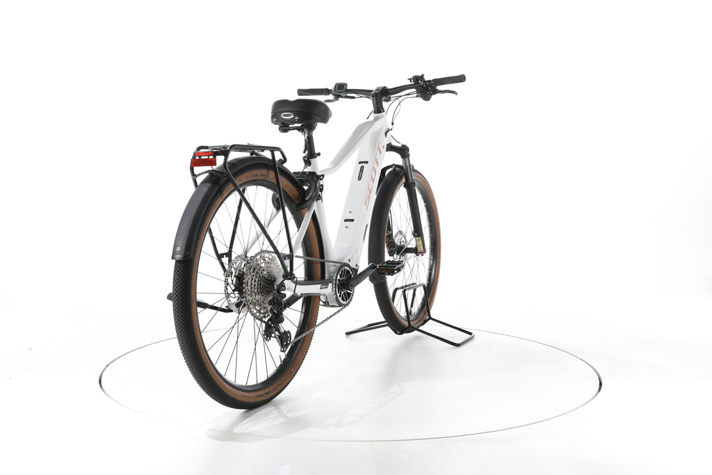 Scott Axis eRide 10 Trekking E-Bike - Image 11