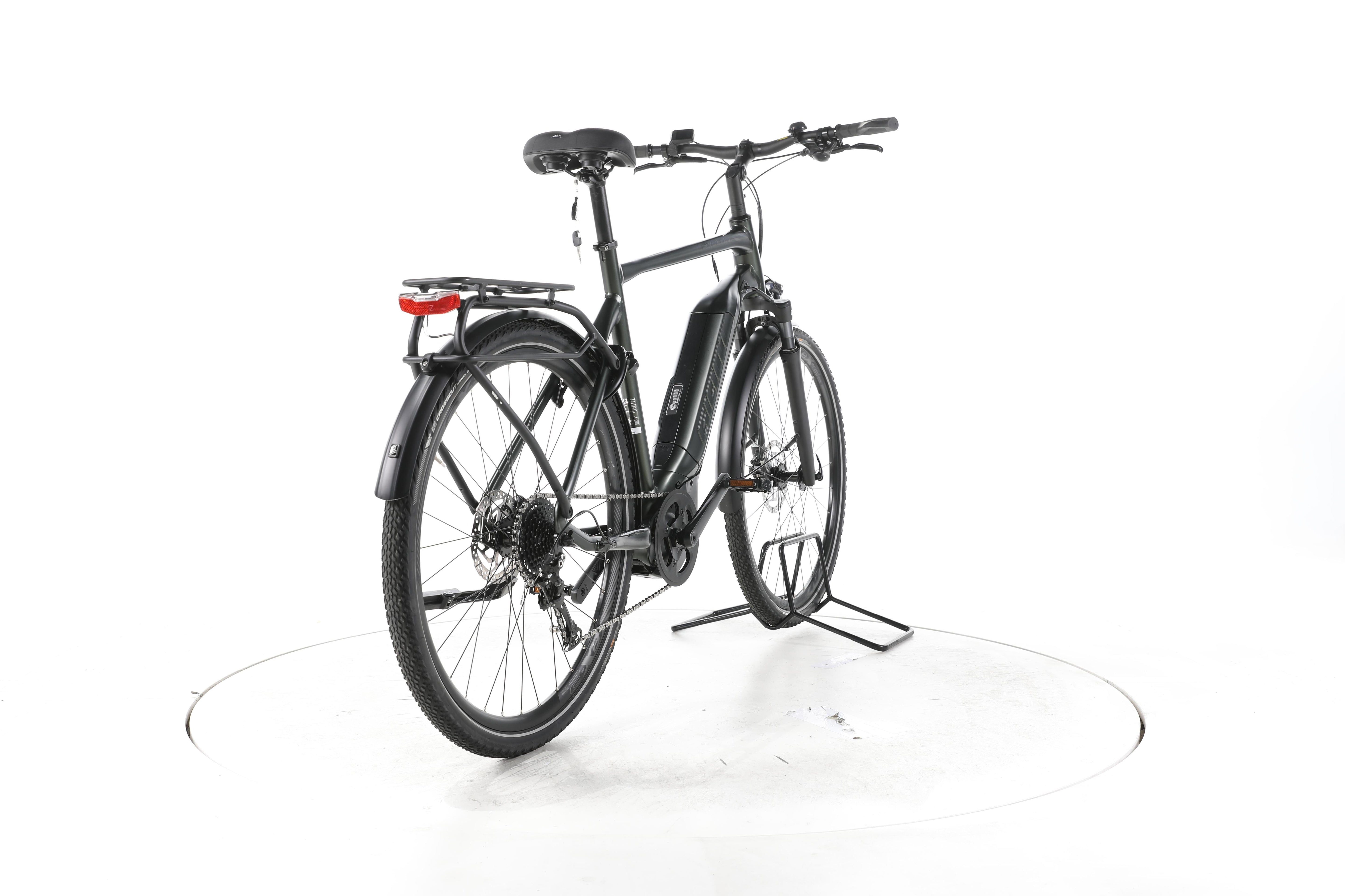 Giant Explore E+ 3 Trekking E-Bike - Image 11