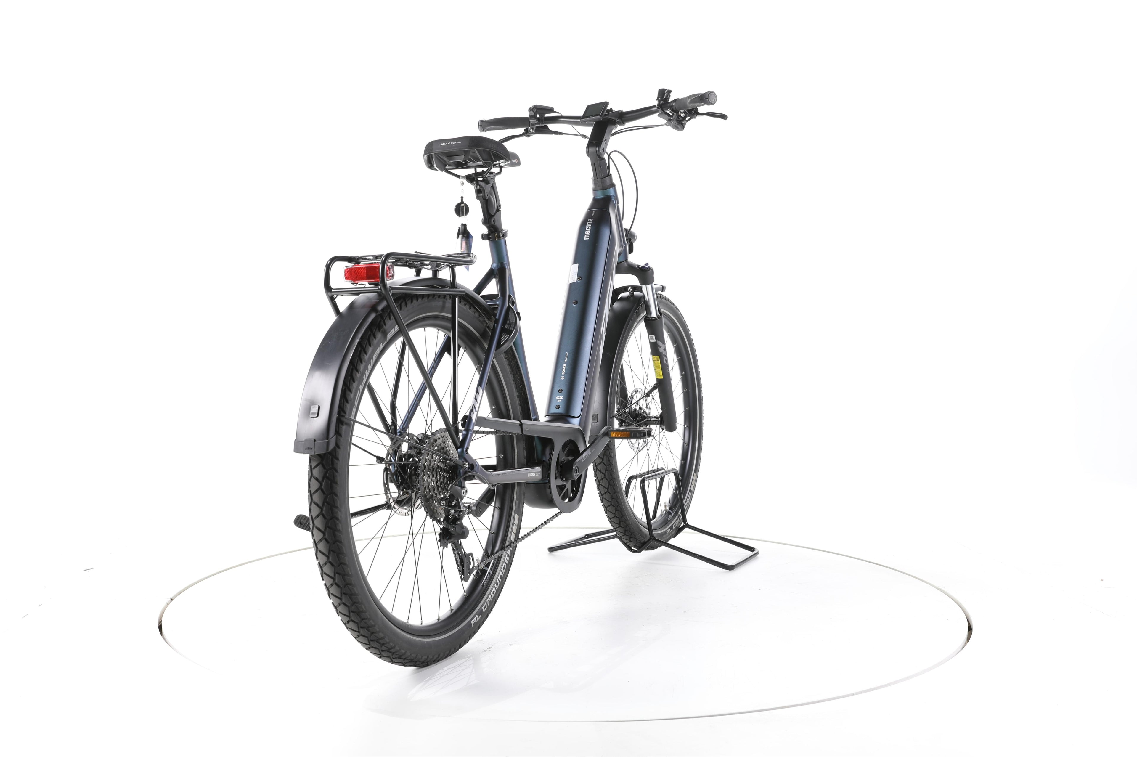 KTM MACINA GRAN 720 Trekking E-Bike Tiefeinsteiger 2023 - Image 11