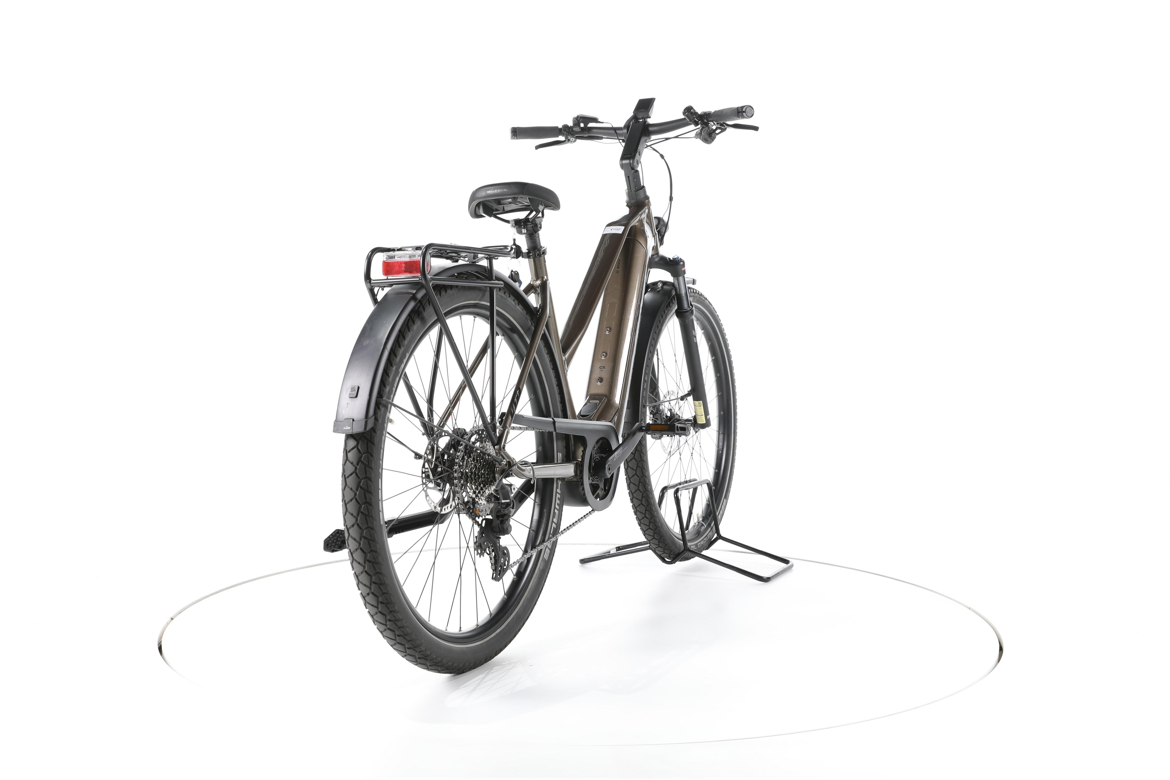 KTM Macina Gran 710 Trekking E-Bike - Image 11