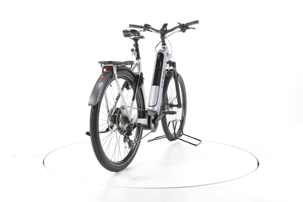 Cube Kathmandu Hybrid SL Trekking E-Bike - Image 11