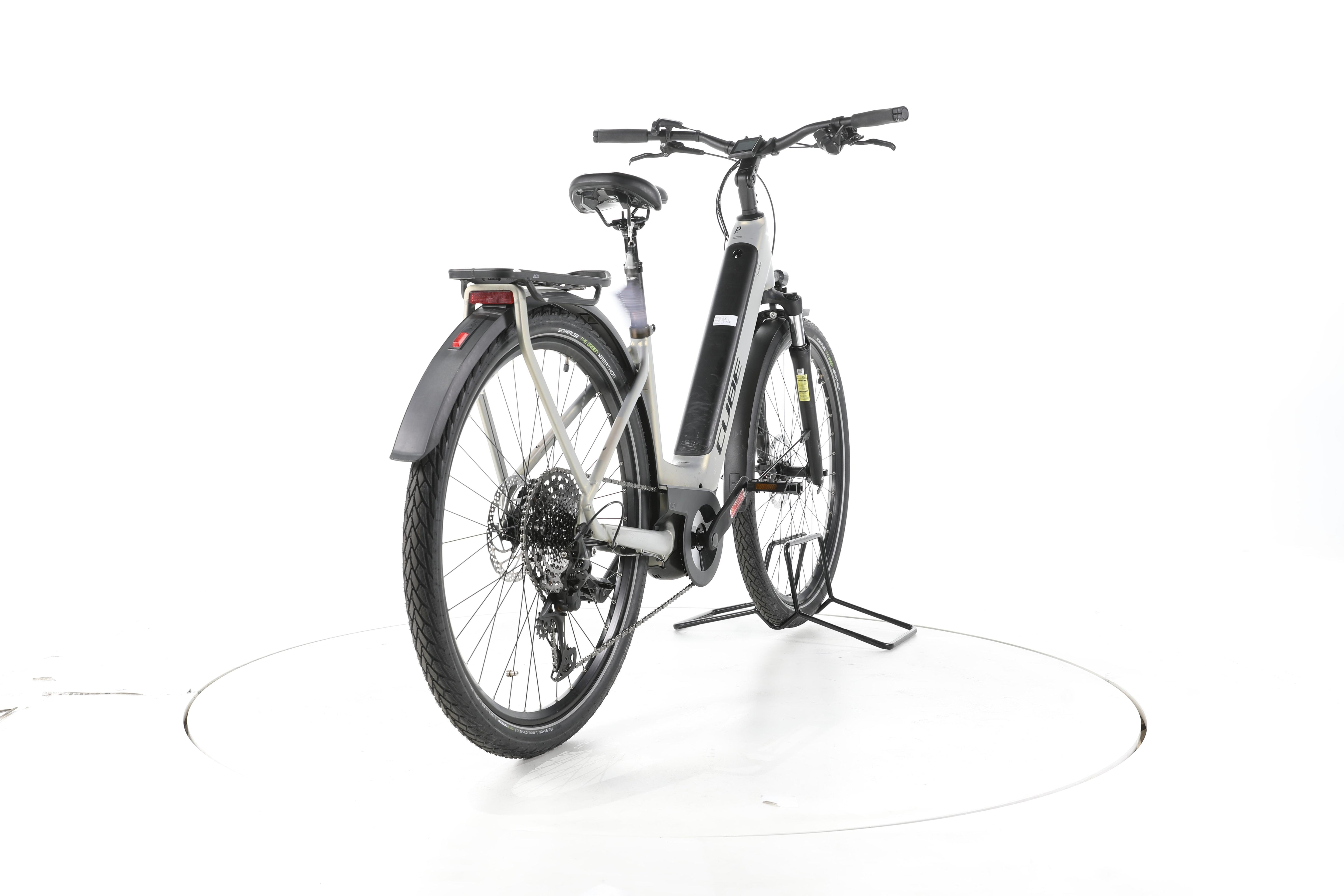 Cube Touring Hybrid Pro Trekking E-Bike Tiefeinsteiger 2024 - Image 11