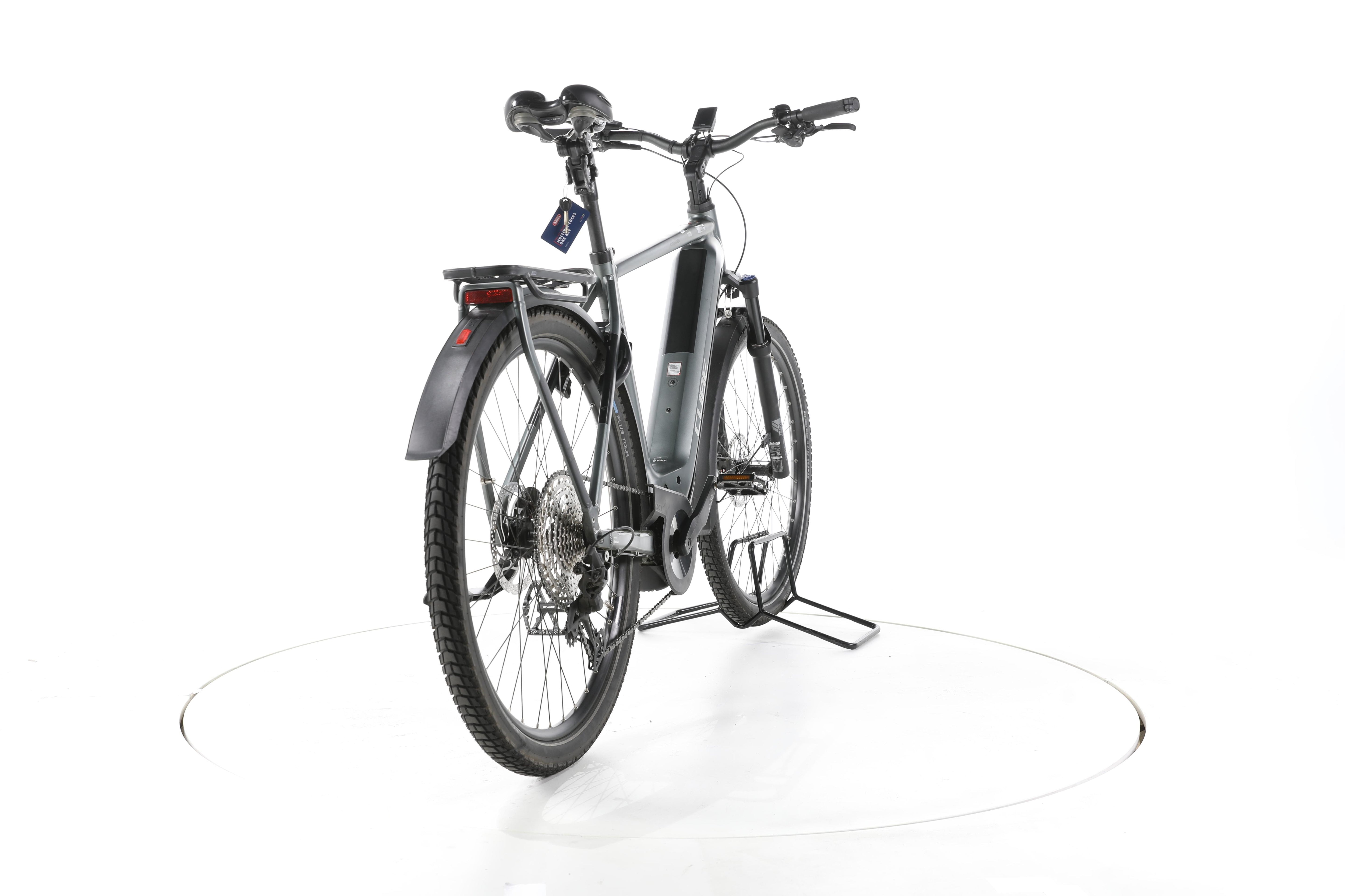 Cube Kathmandu Hybrid Pro Trekking E-Bike - Image 11