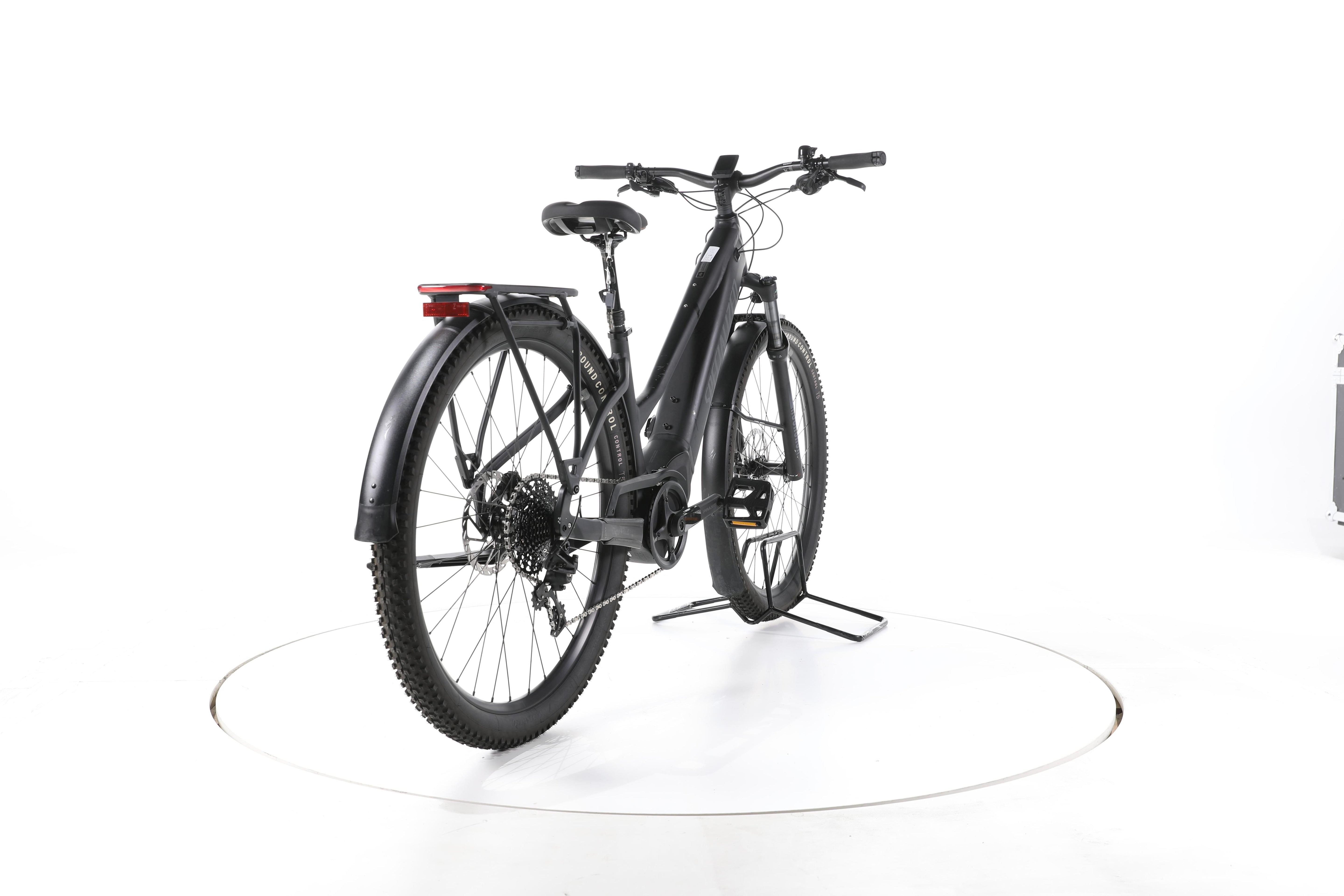 Specialized Turbo Tero 4.0 EQ Trekking E-Bike - Image 11