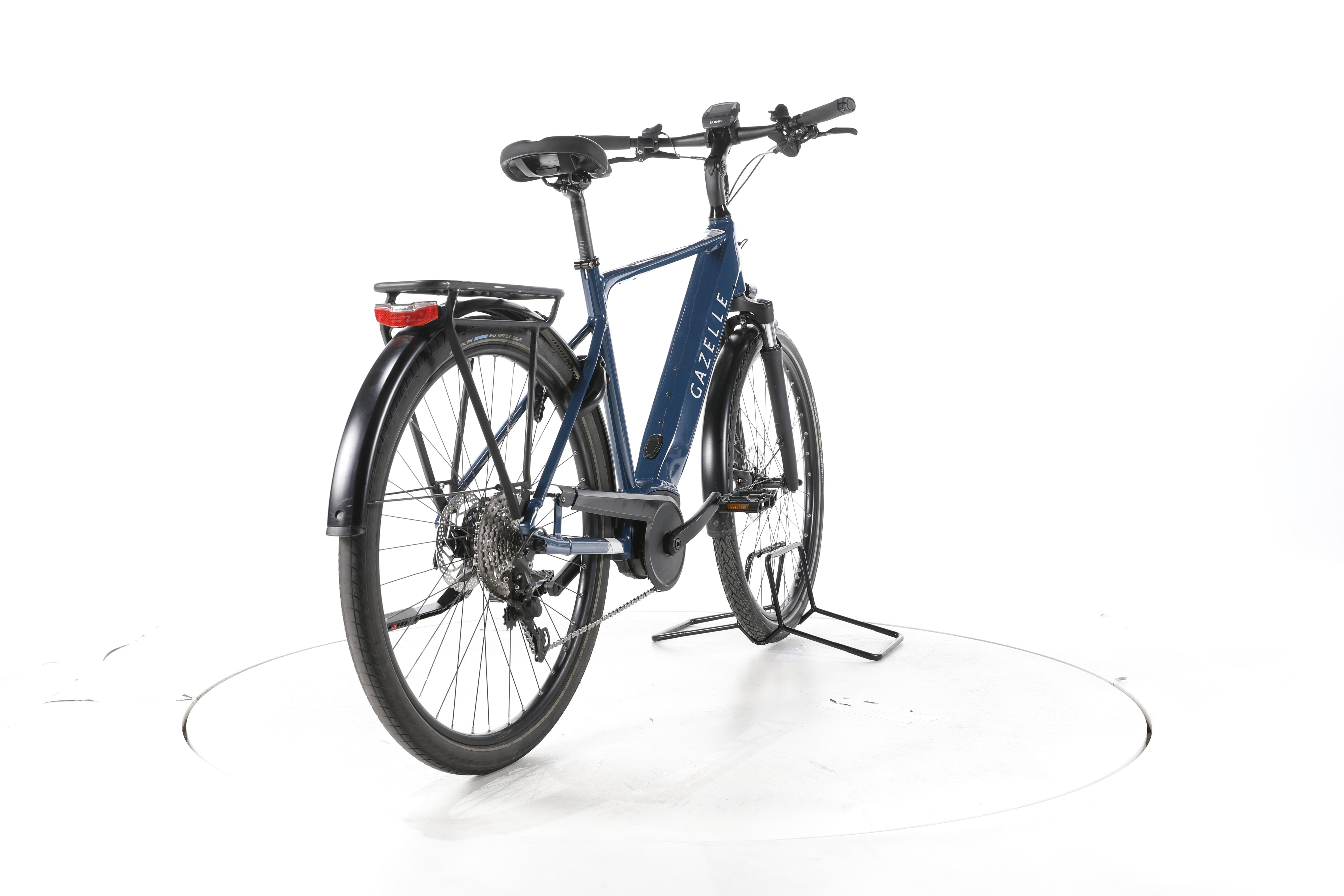 Gazelle Medeo T10 Trekking E-Bike - Image 11