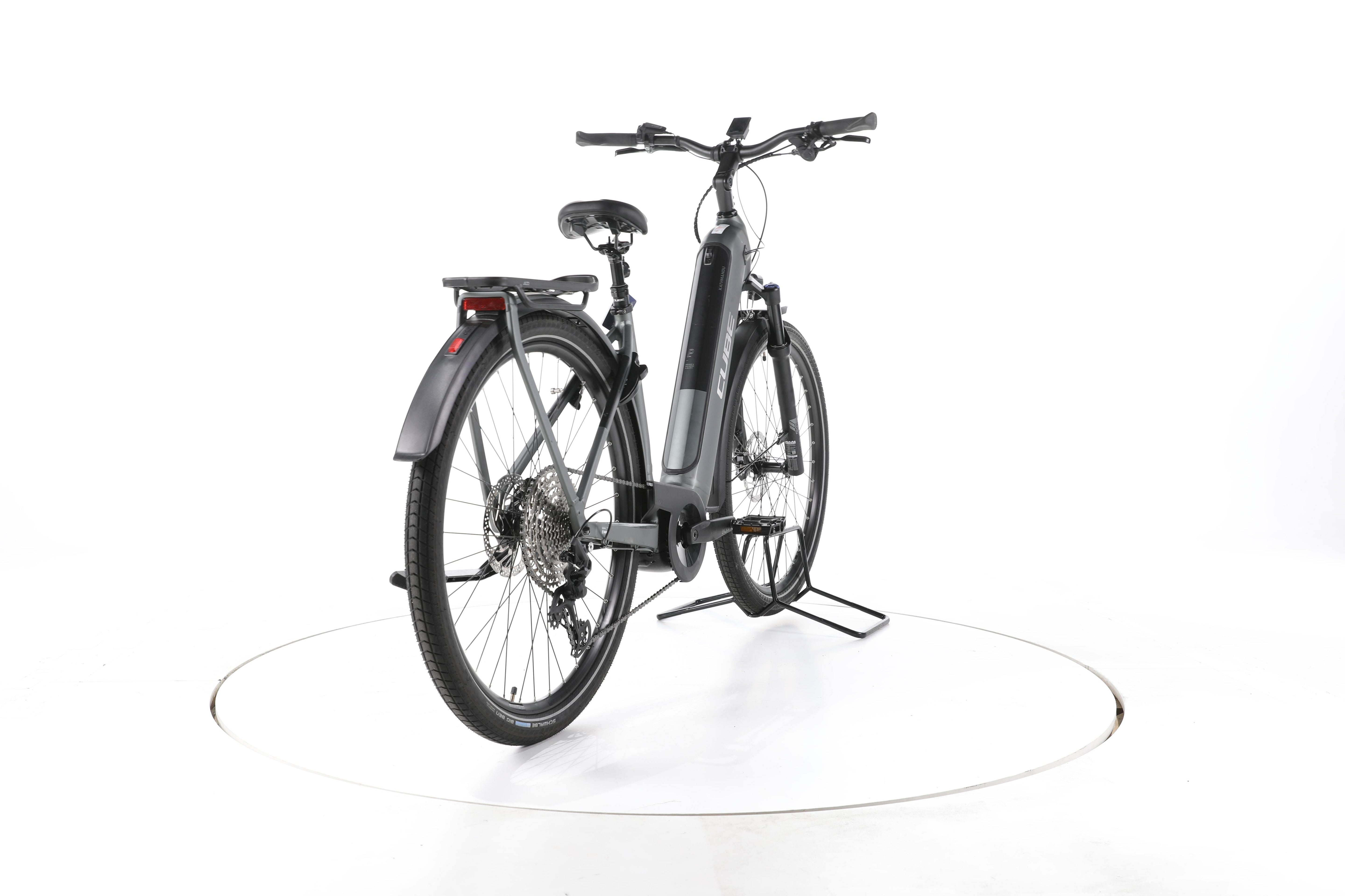 Cube Kathmandu Hybrid Pro Trekking E-Bike Tiefeinsteiger - Image 11
