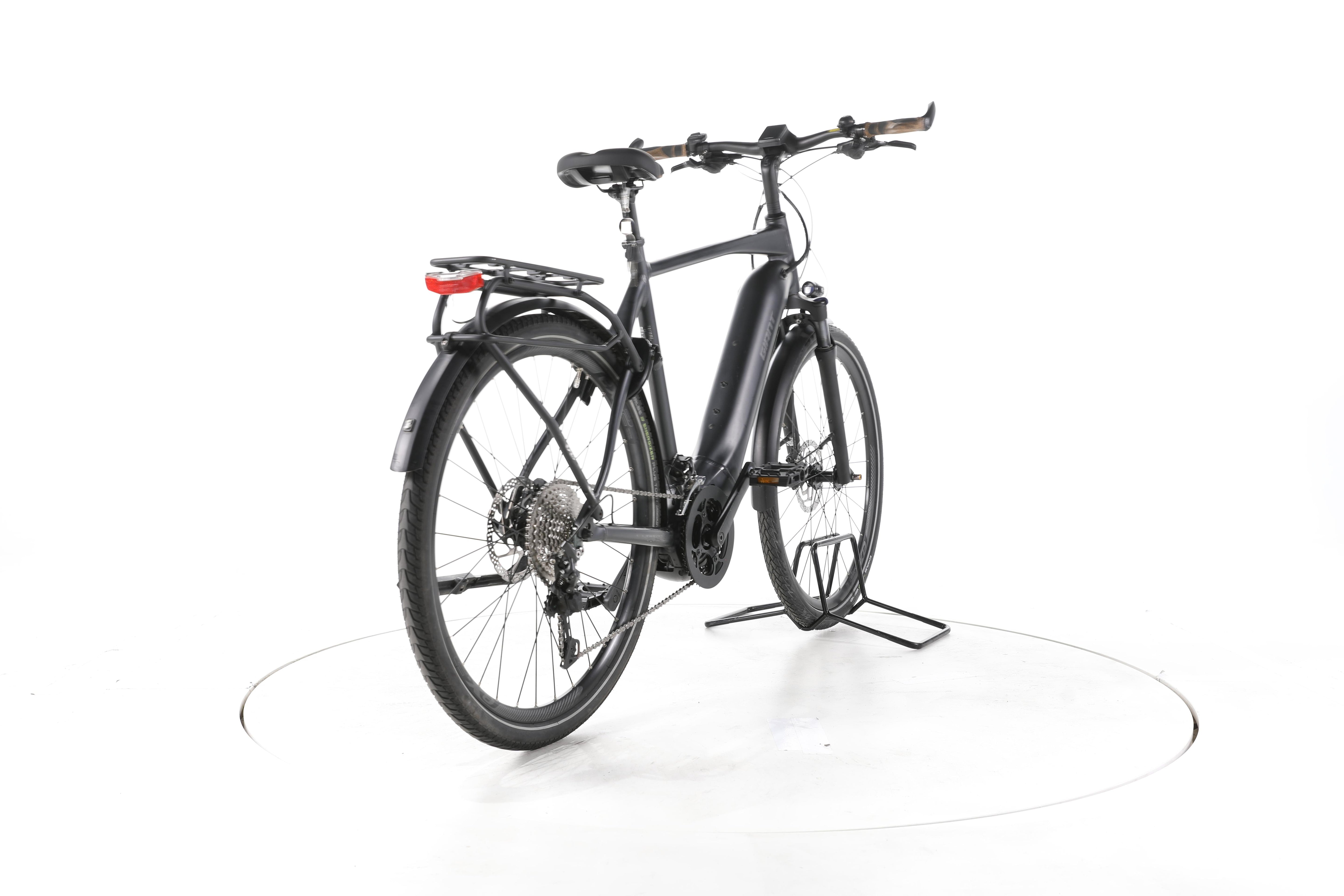 Giant Explore E+ 1 Trekking E-Bike - Image 11