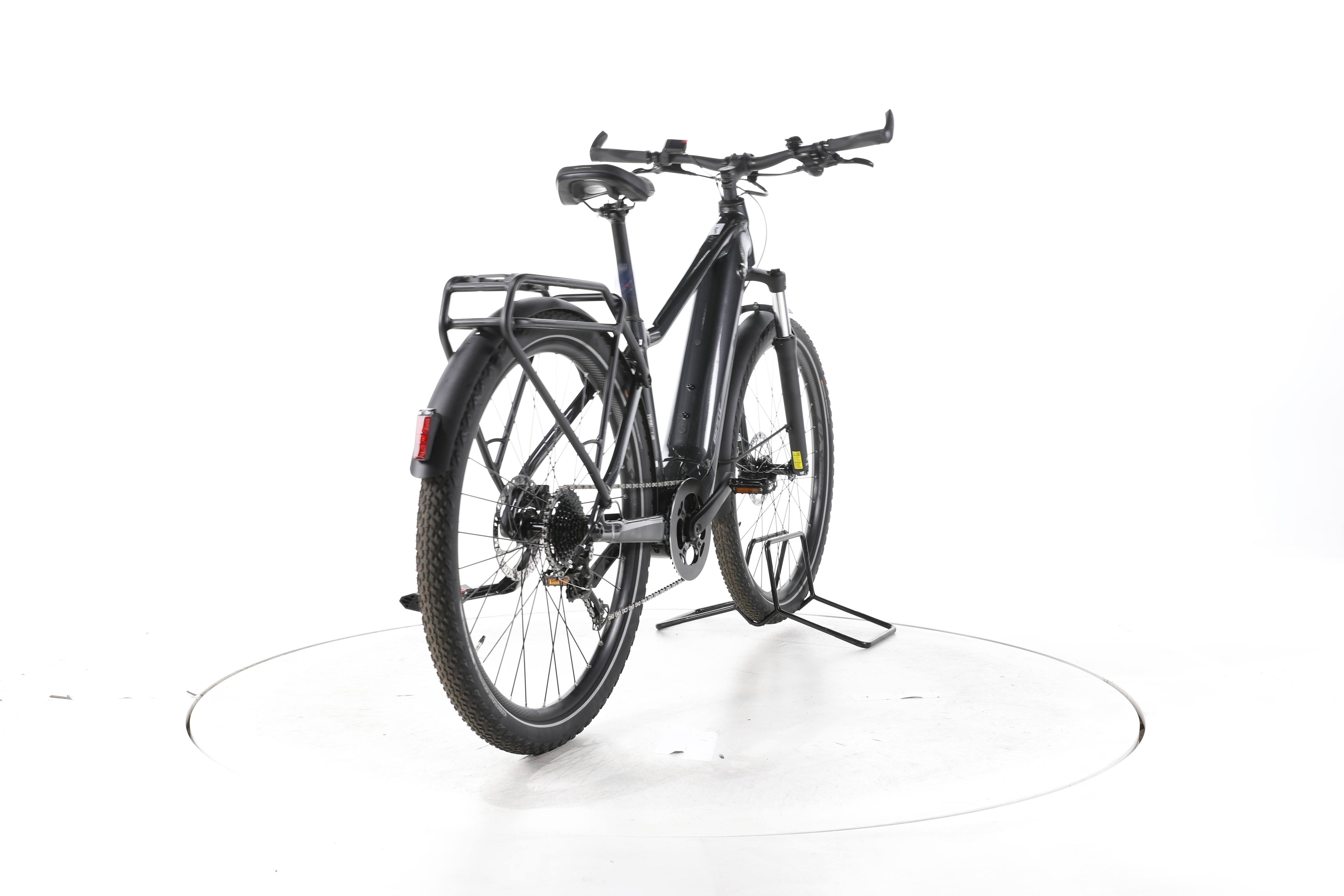 Giant Explore E+ 2 Trekking E-Bike - Image 11